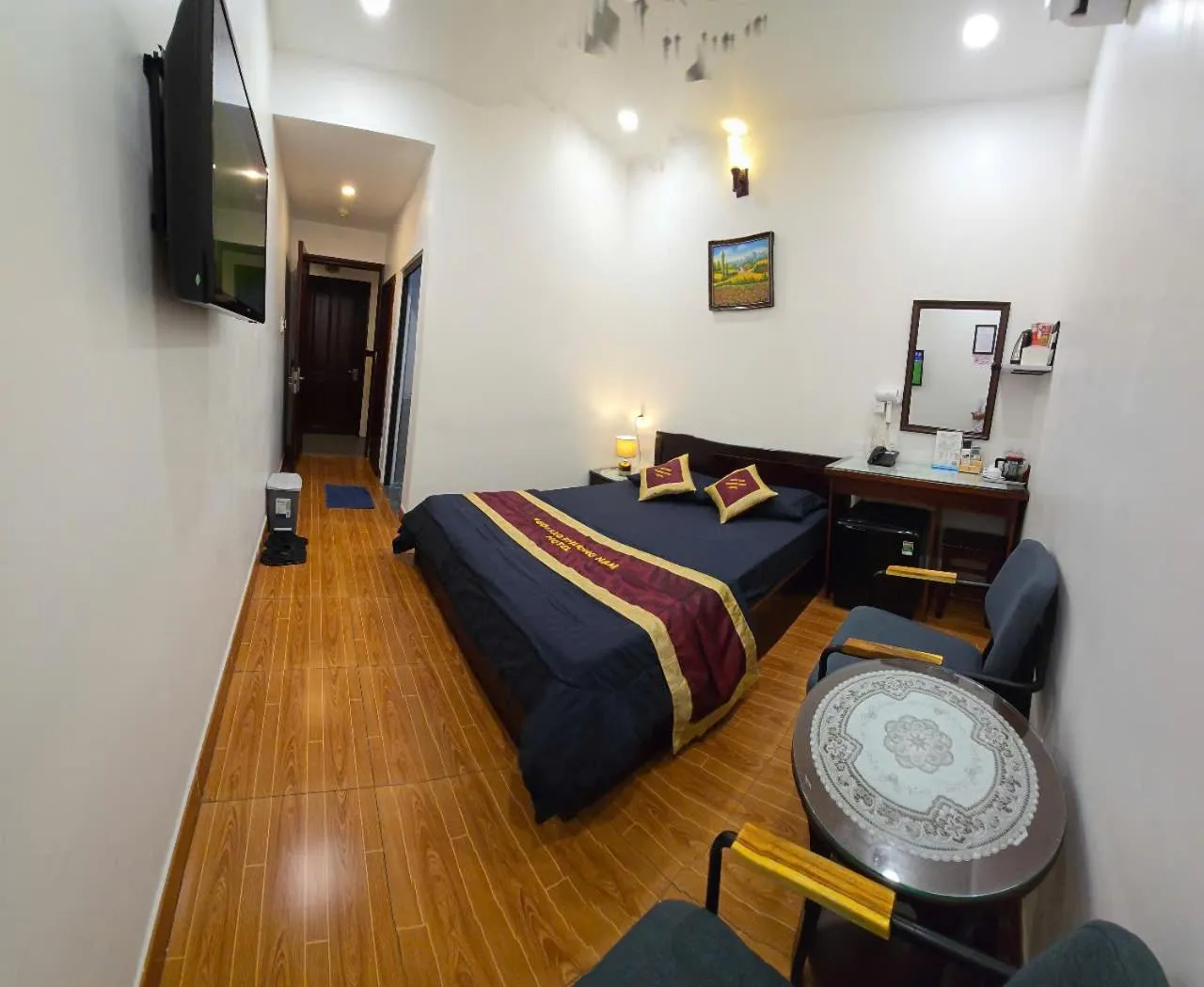 Photo of the whole room, Bed in Ngoi Sao Phuong Nam Hotel