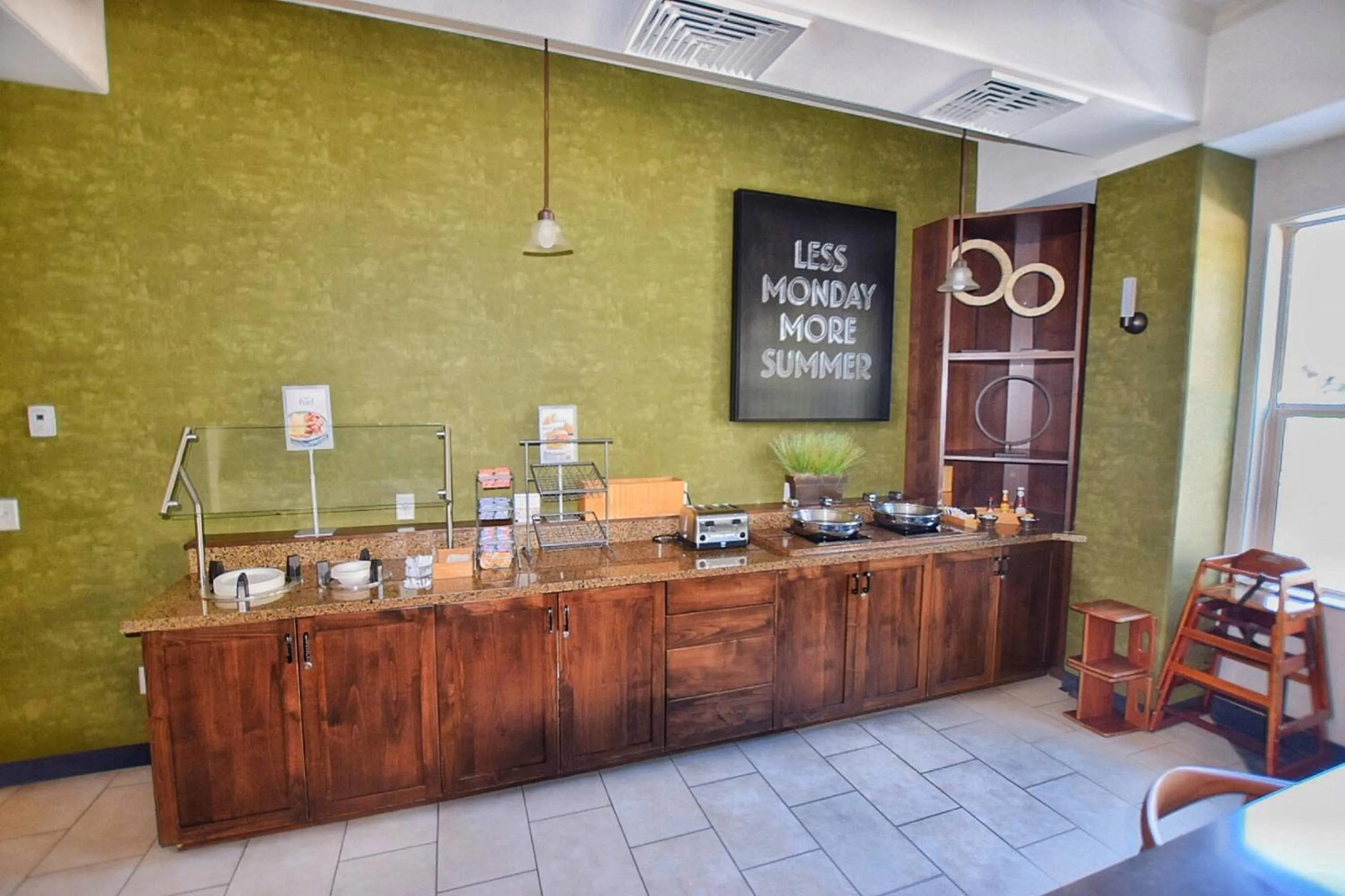 Breakfast in Fairfield Inn & Suites by Marriott Grand Junction Downtown/Historic Main Street