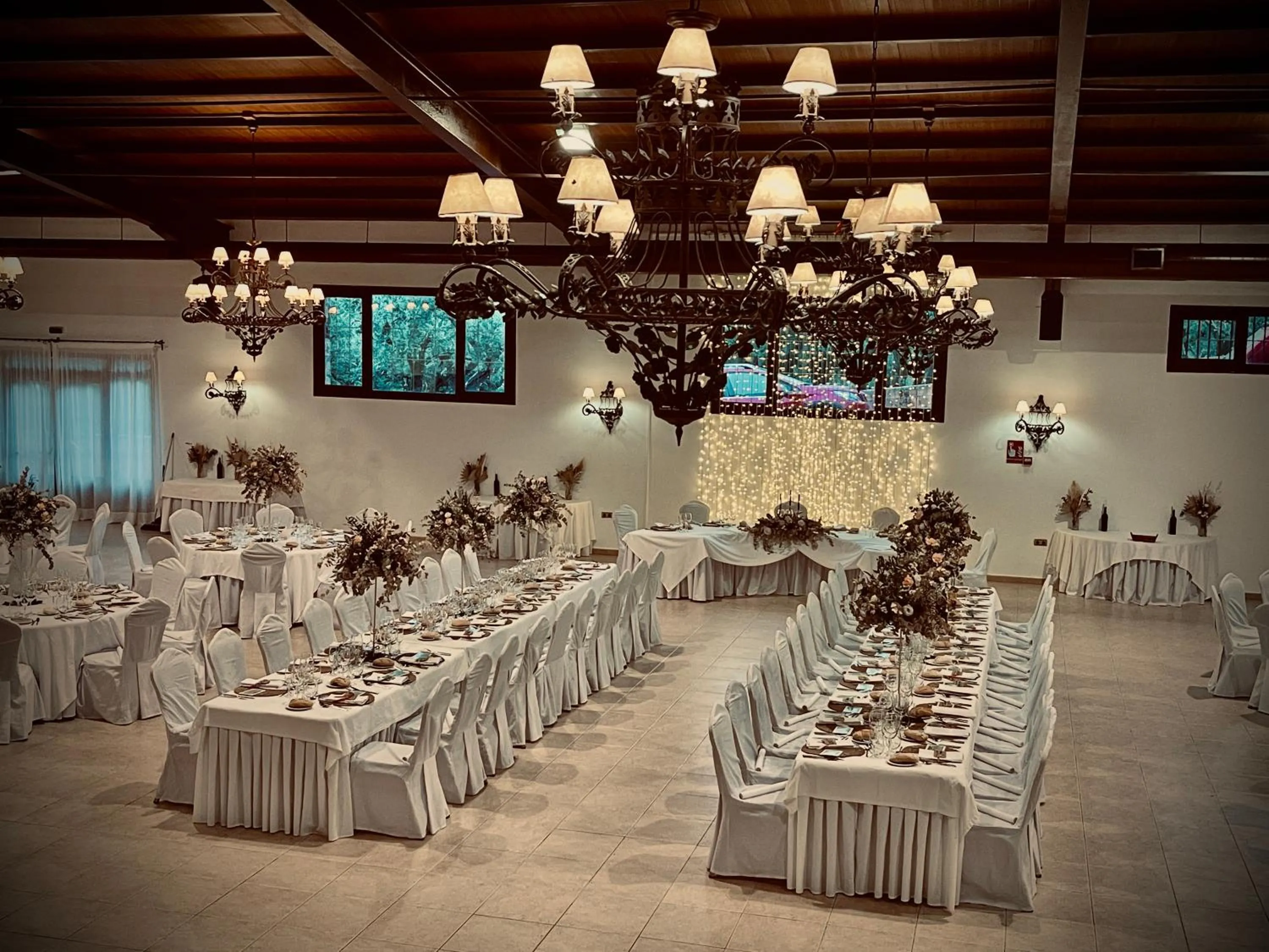 Banquet/Function facilities in Villa Xarahiz