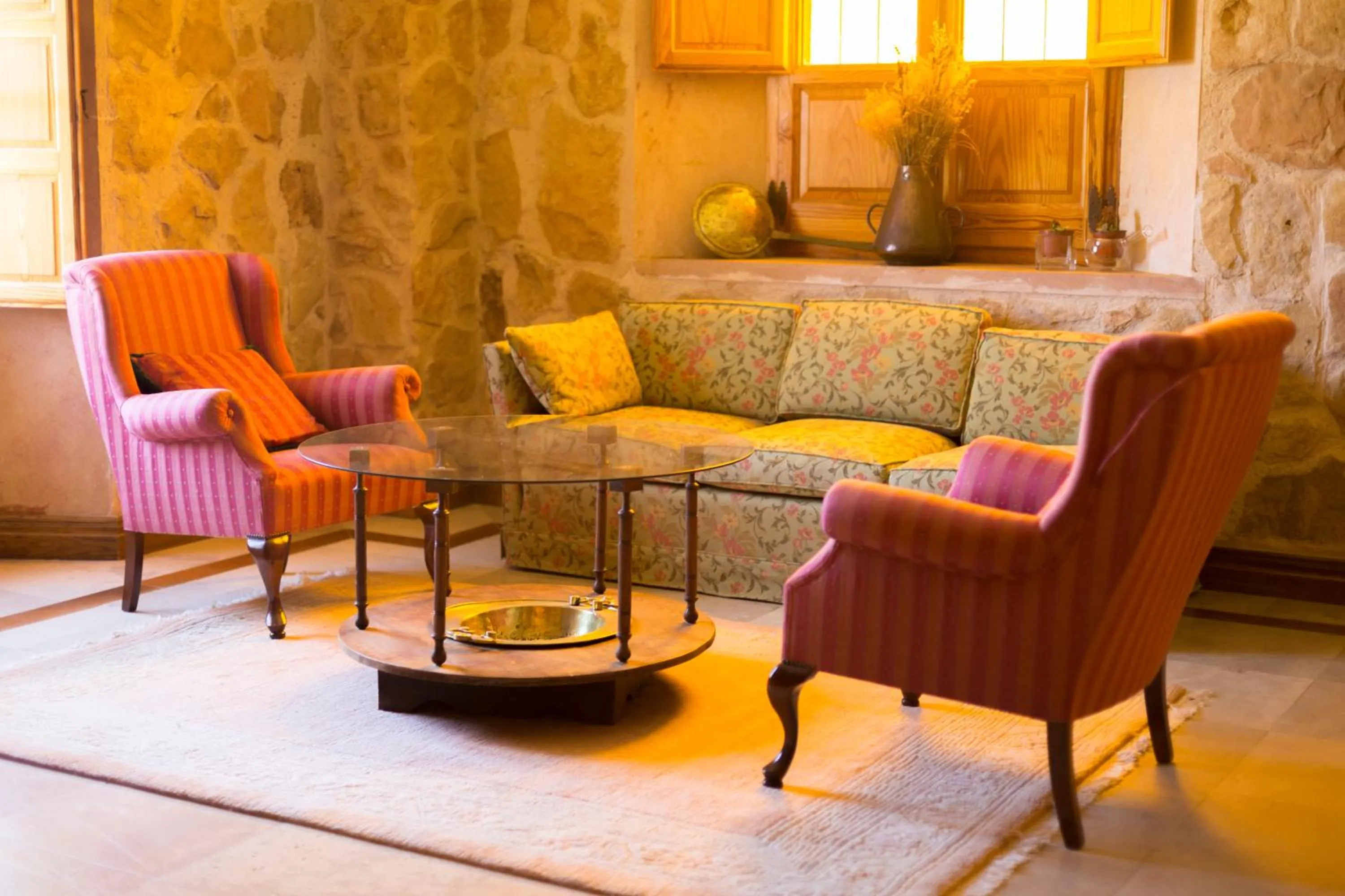 Communal lounge/ TV room in Hotel Torremilanos