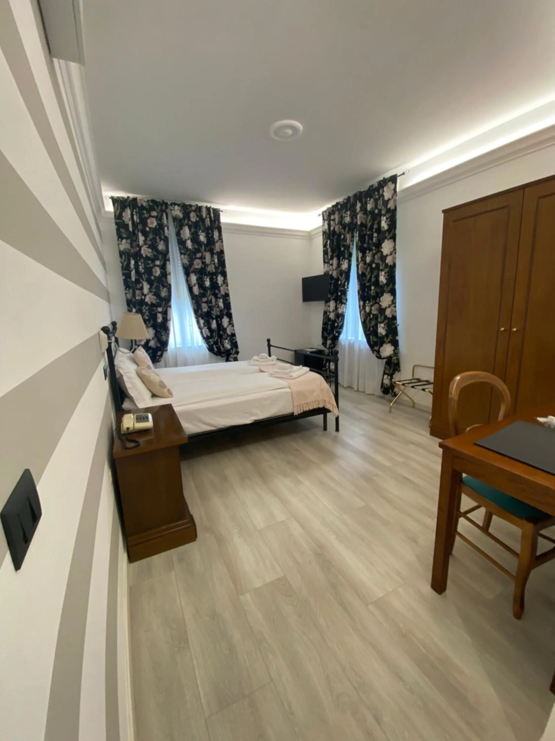 Bed in Hotel La Fontana