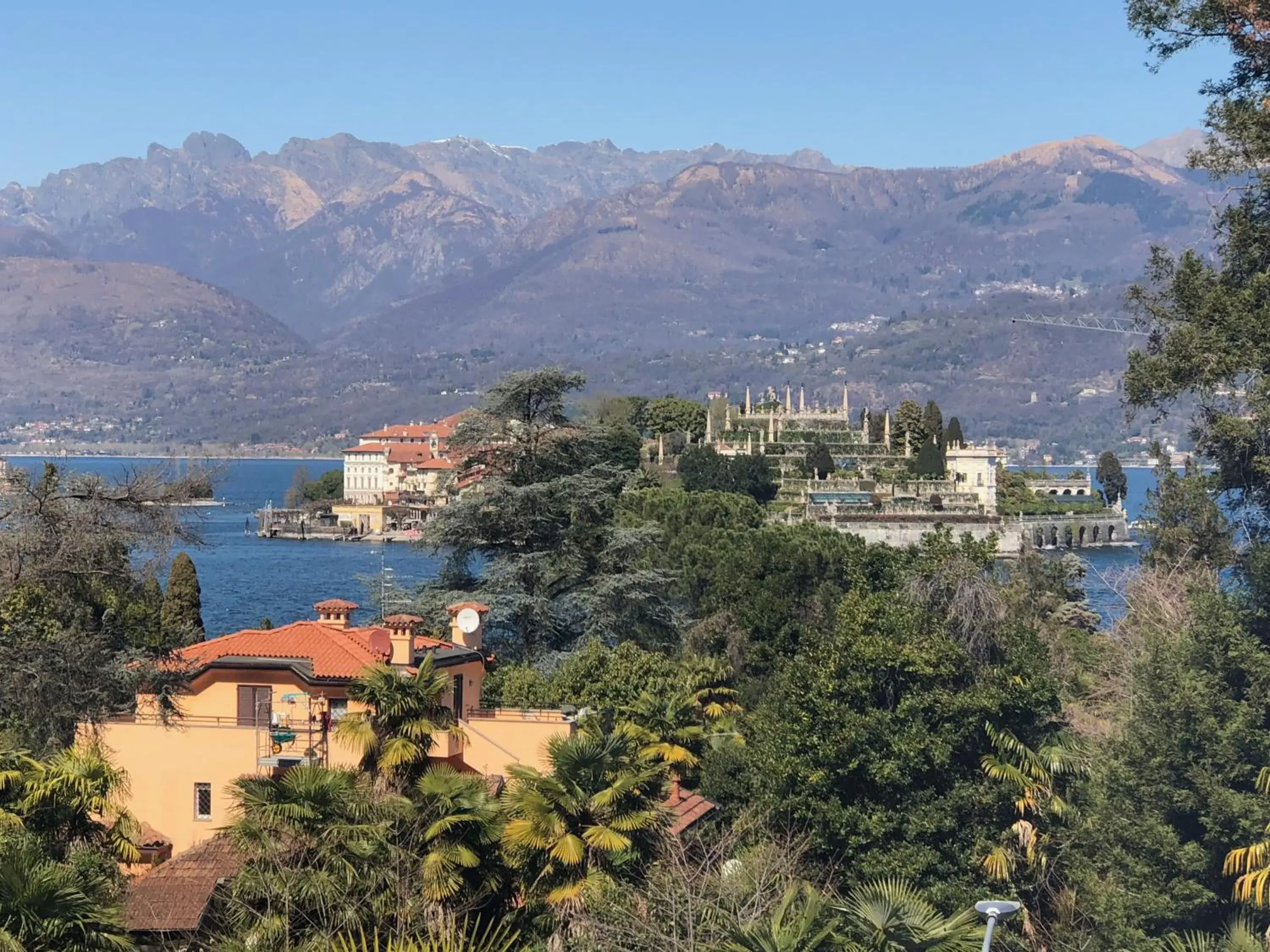 Double Room with Lake View in Hotel La Fontana Double Room with Lake View in Hotel La Fontana