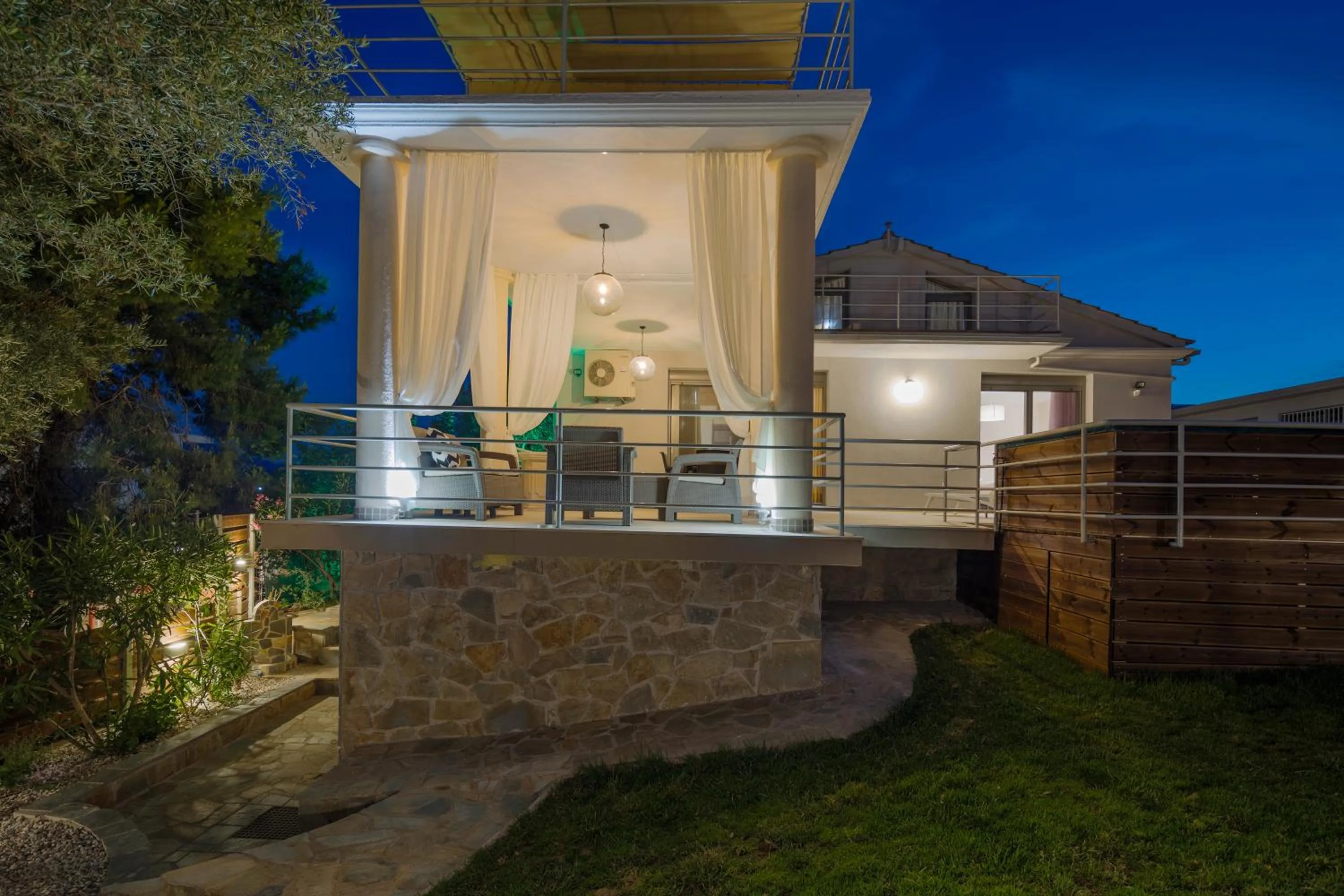 Property building in Villa Annaset