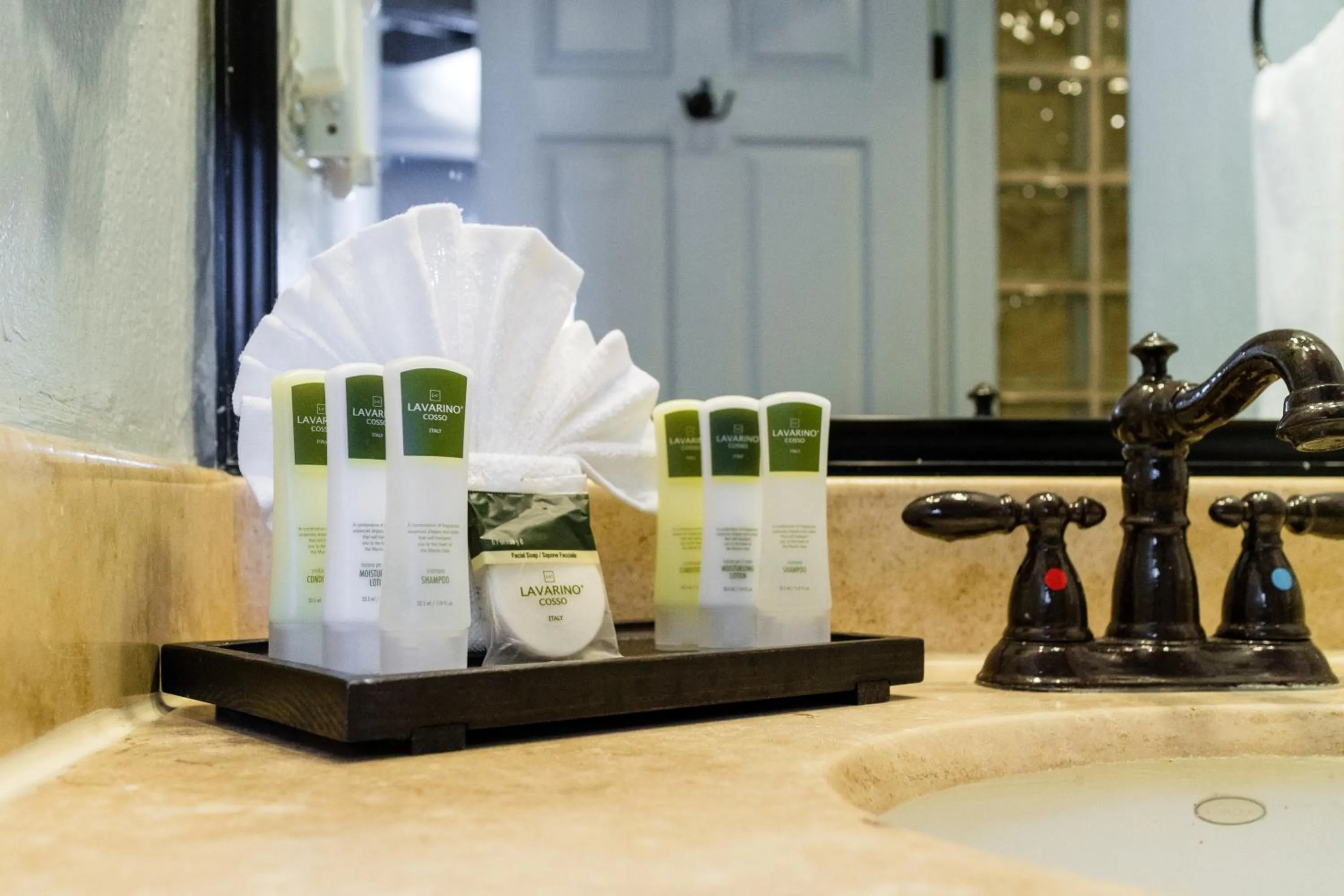 Bathroom in Peñasco del Sol Hotel