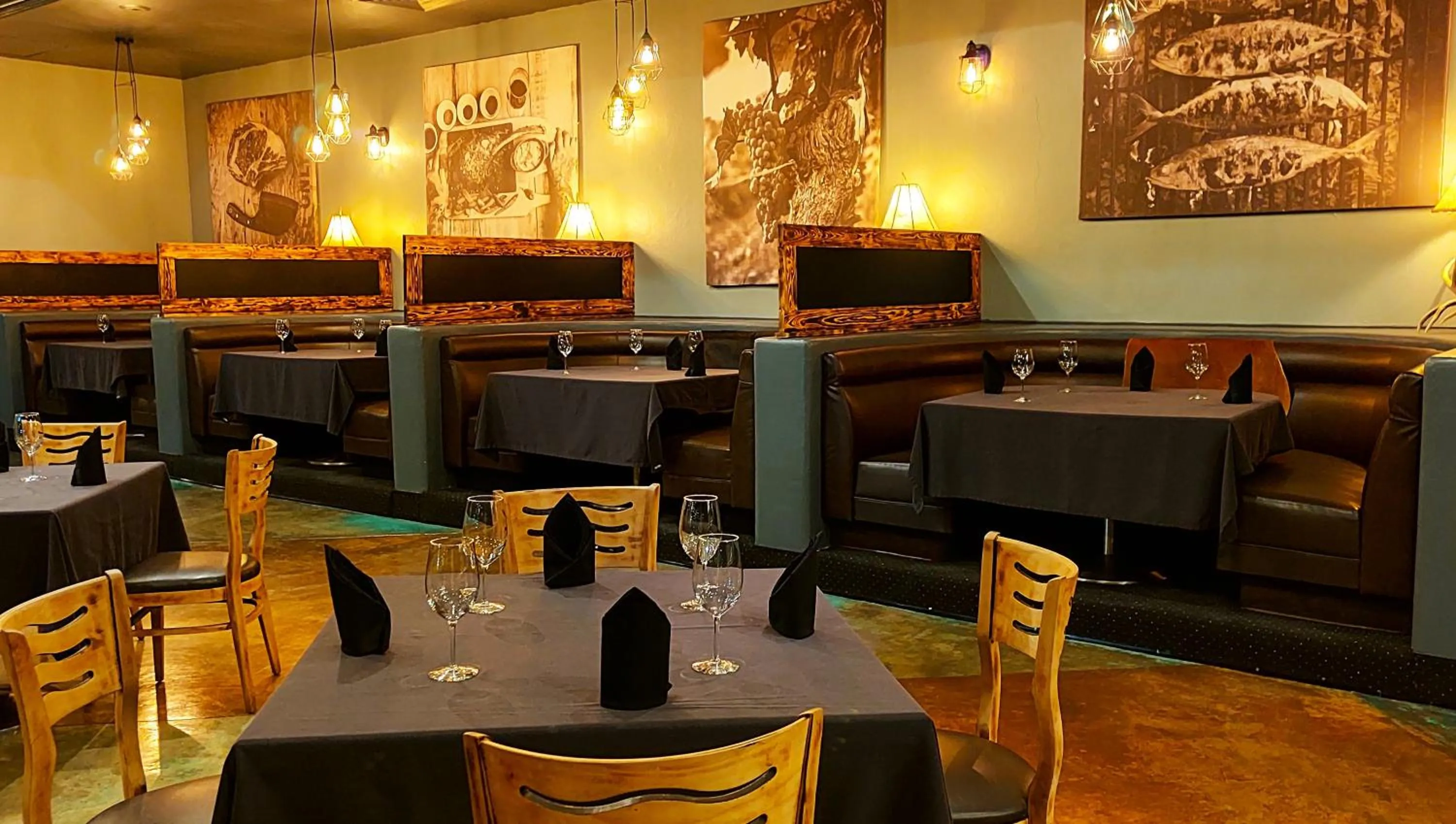 Restaurant/places to eat in Peñasco del Sol Hotel