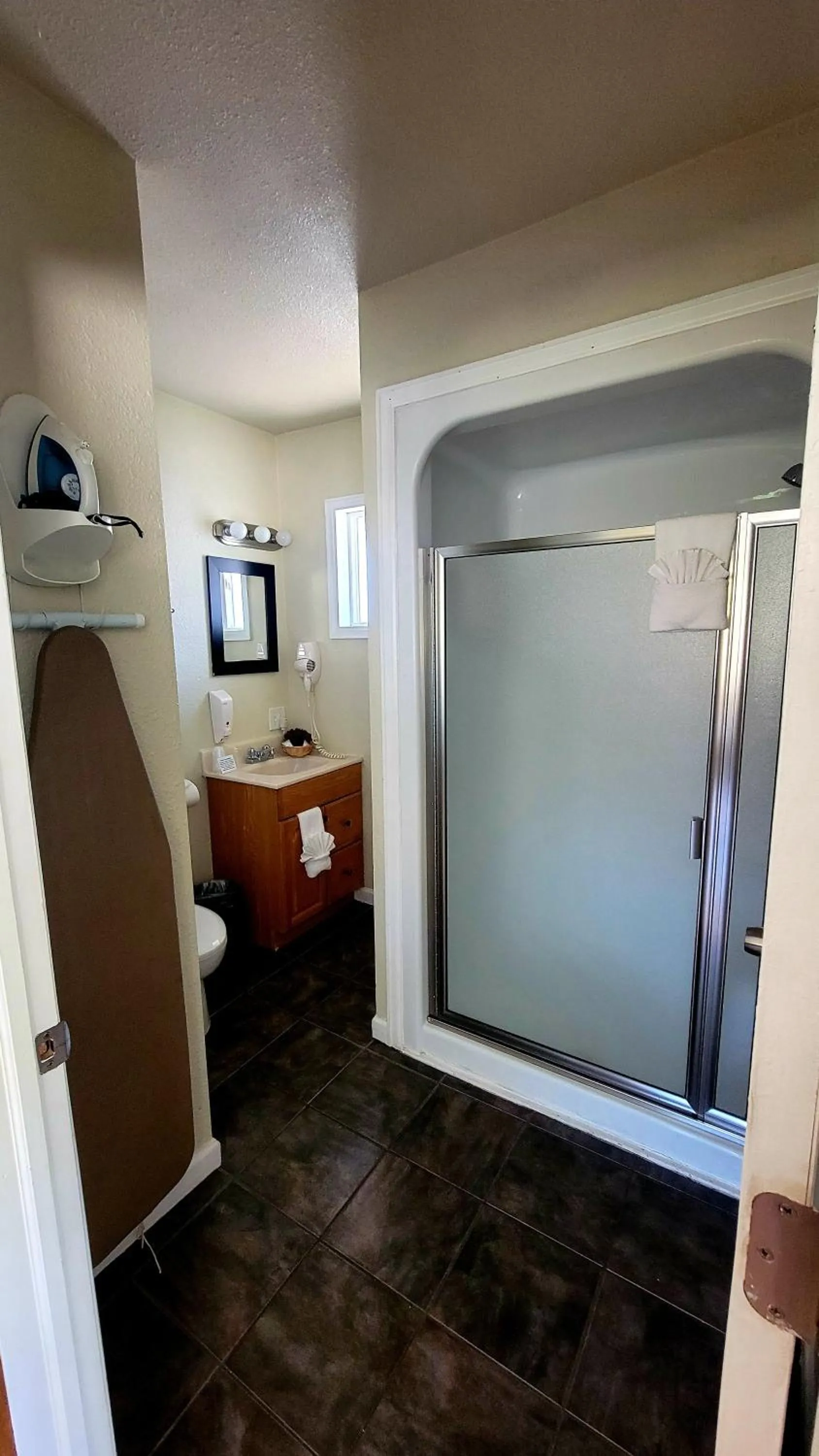 Murphy's River Lodge