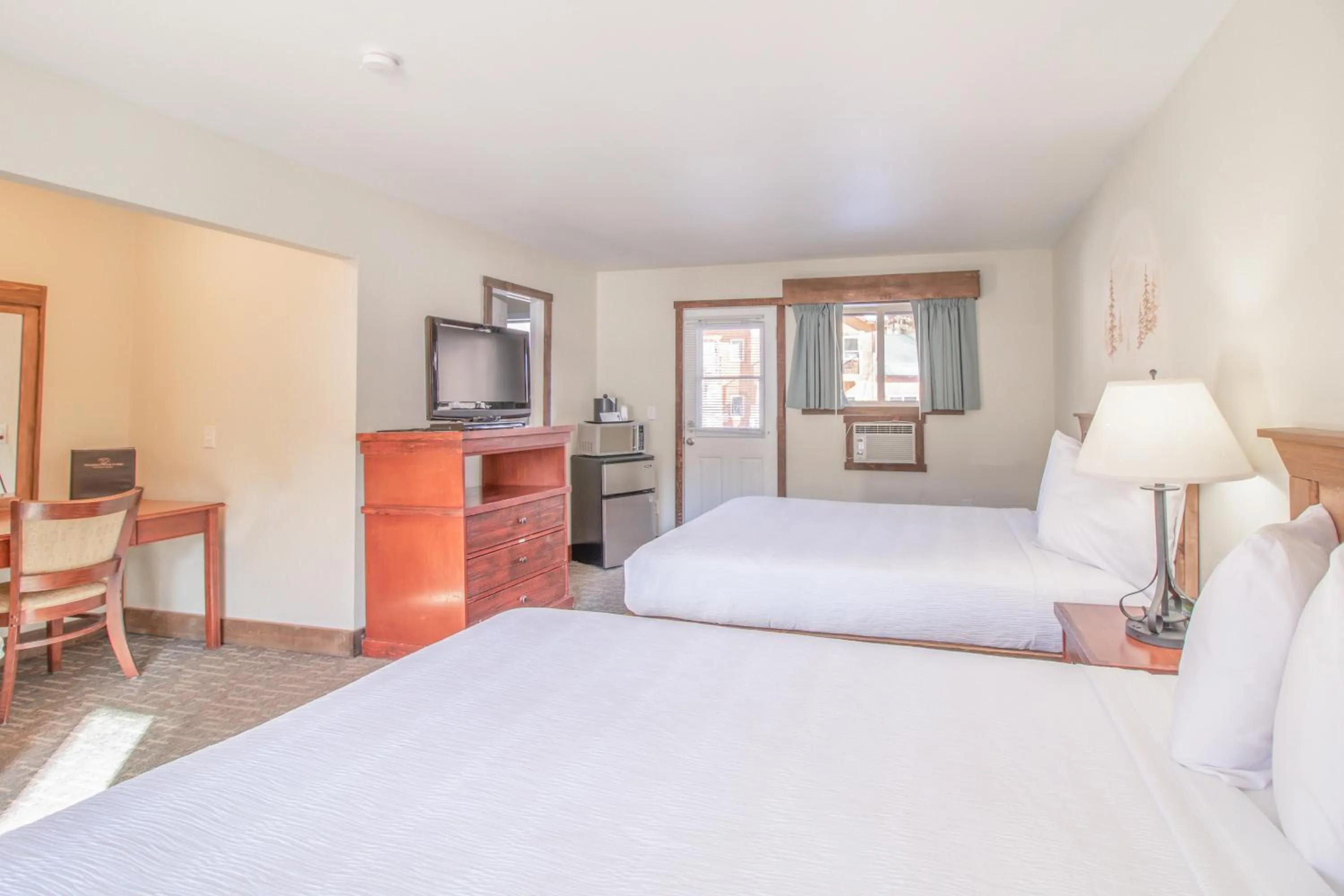 Bedroom, Bed in Murphy's River Lodge
