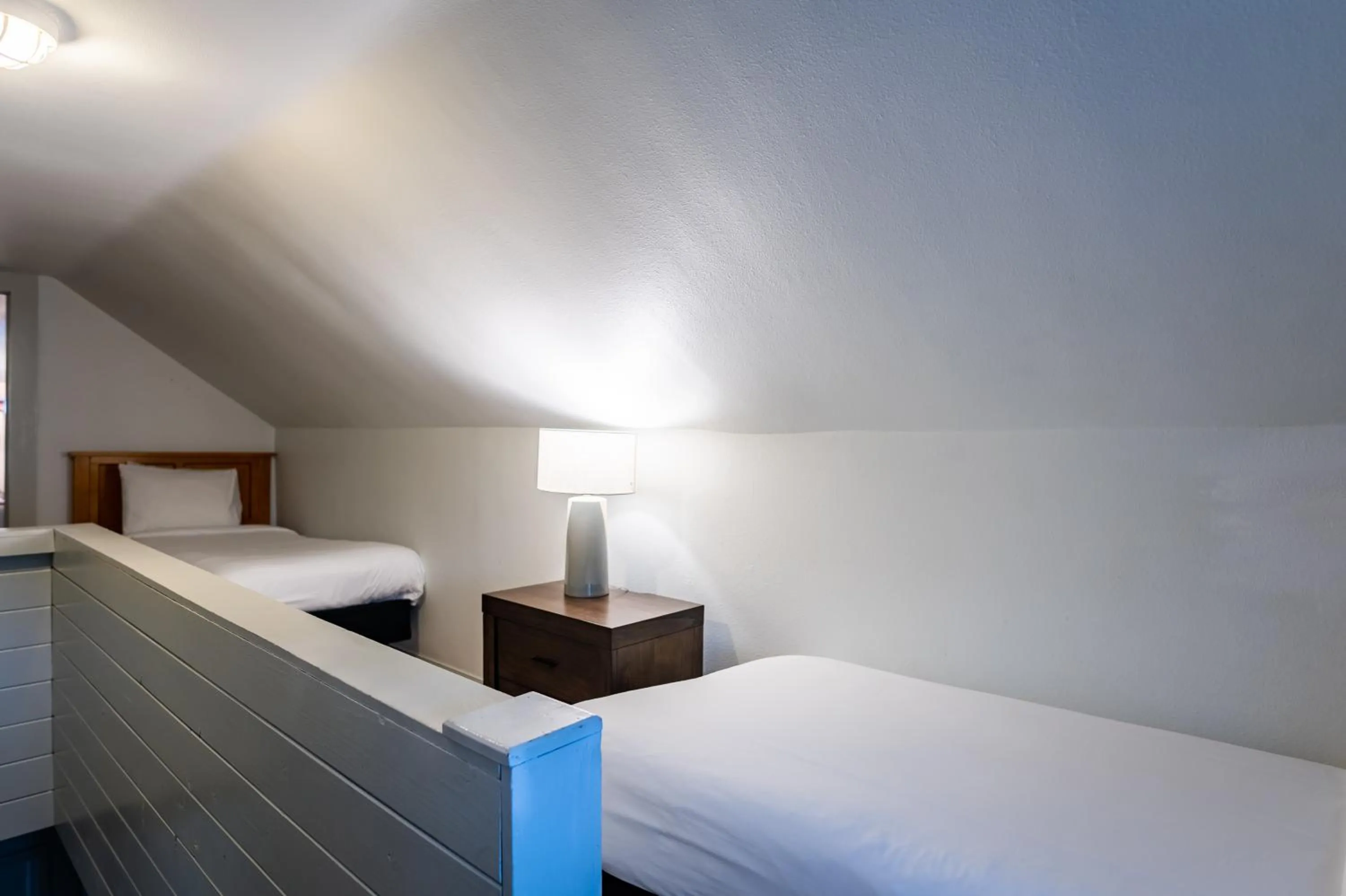 Bed in Inn at Haystack Rock