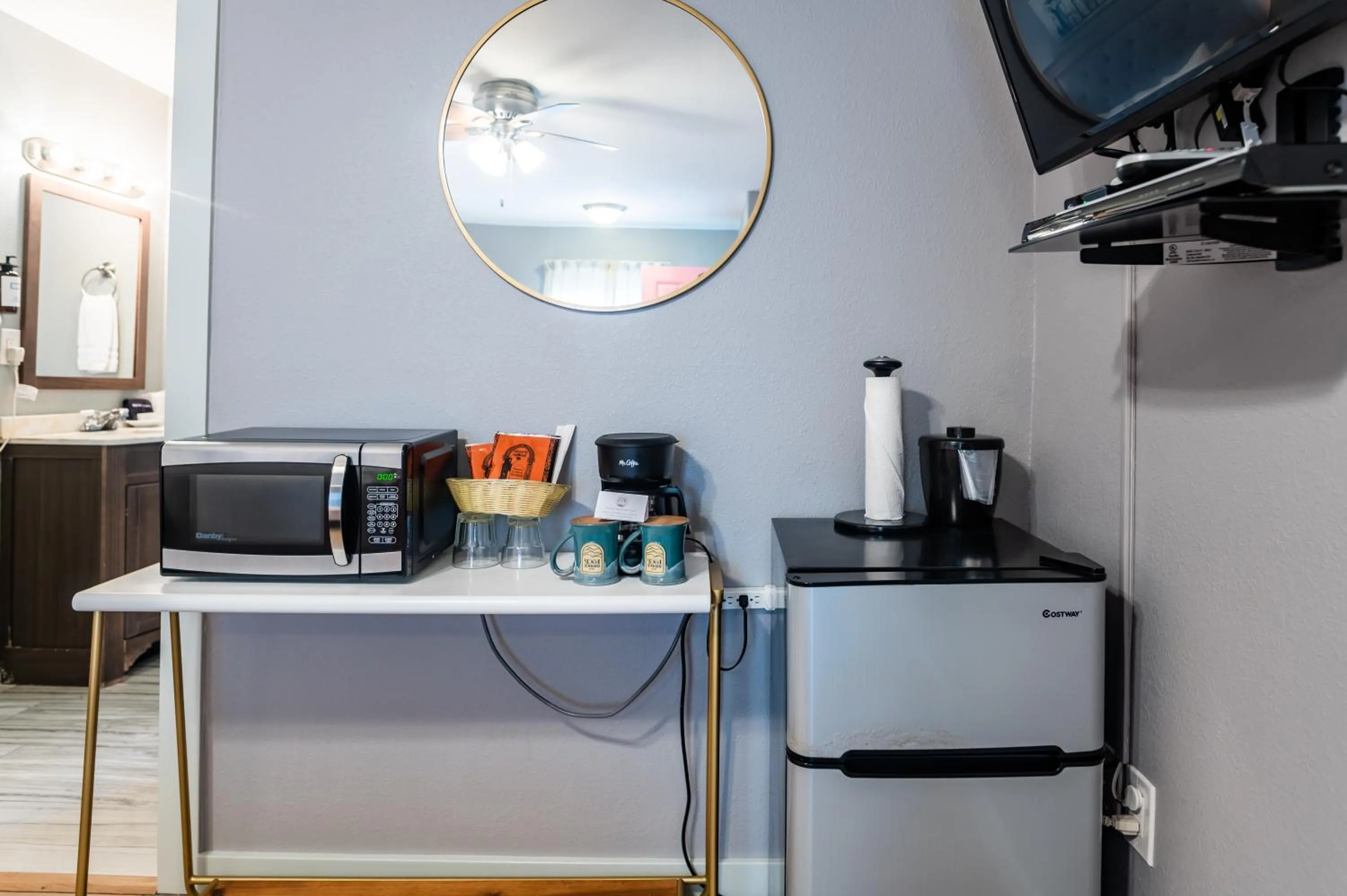 Inn at Haystack Rock