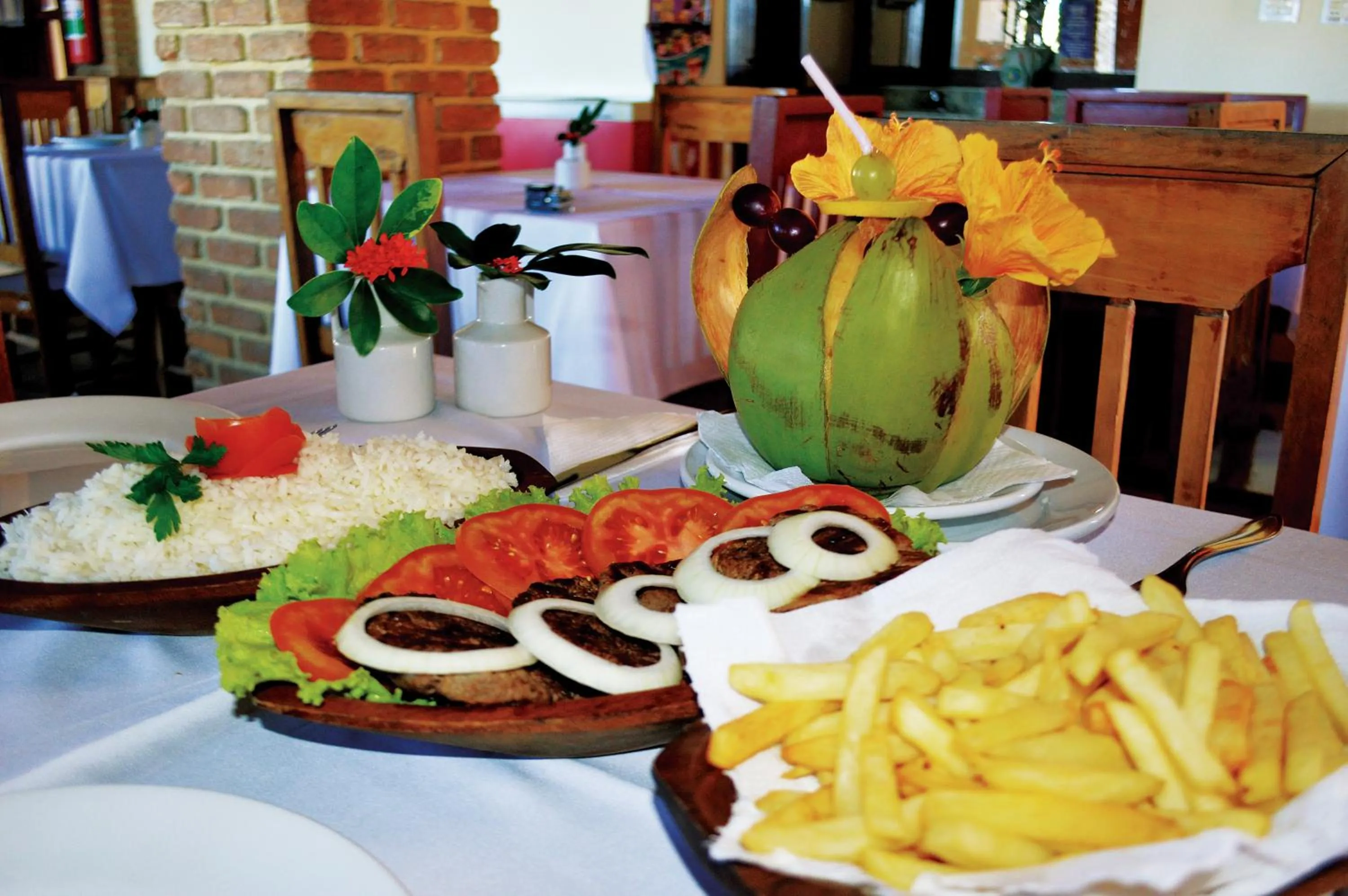 Lunch in Sueds Cabralia