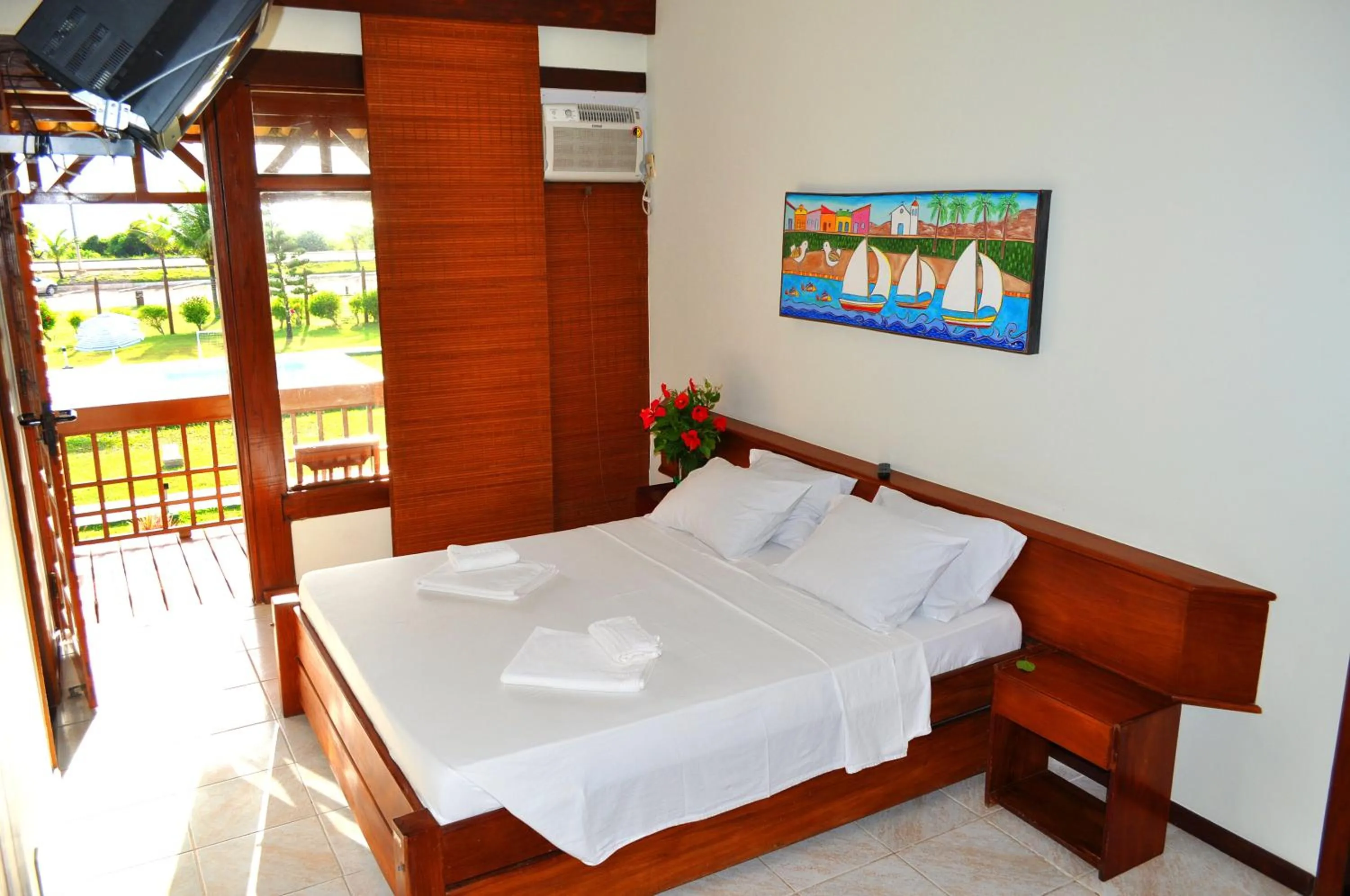 Photo of the whole room, Bed in Sueds Cabralia