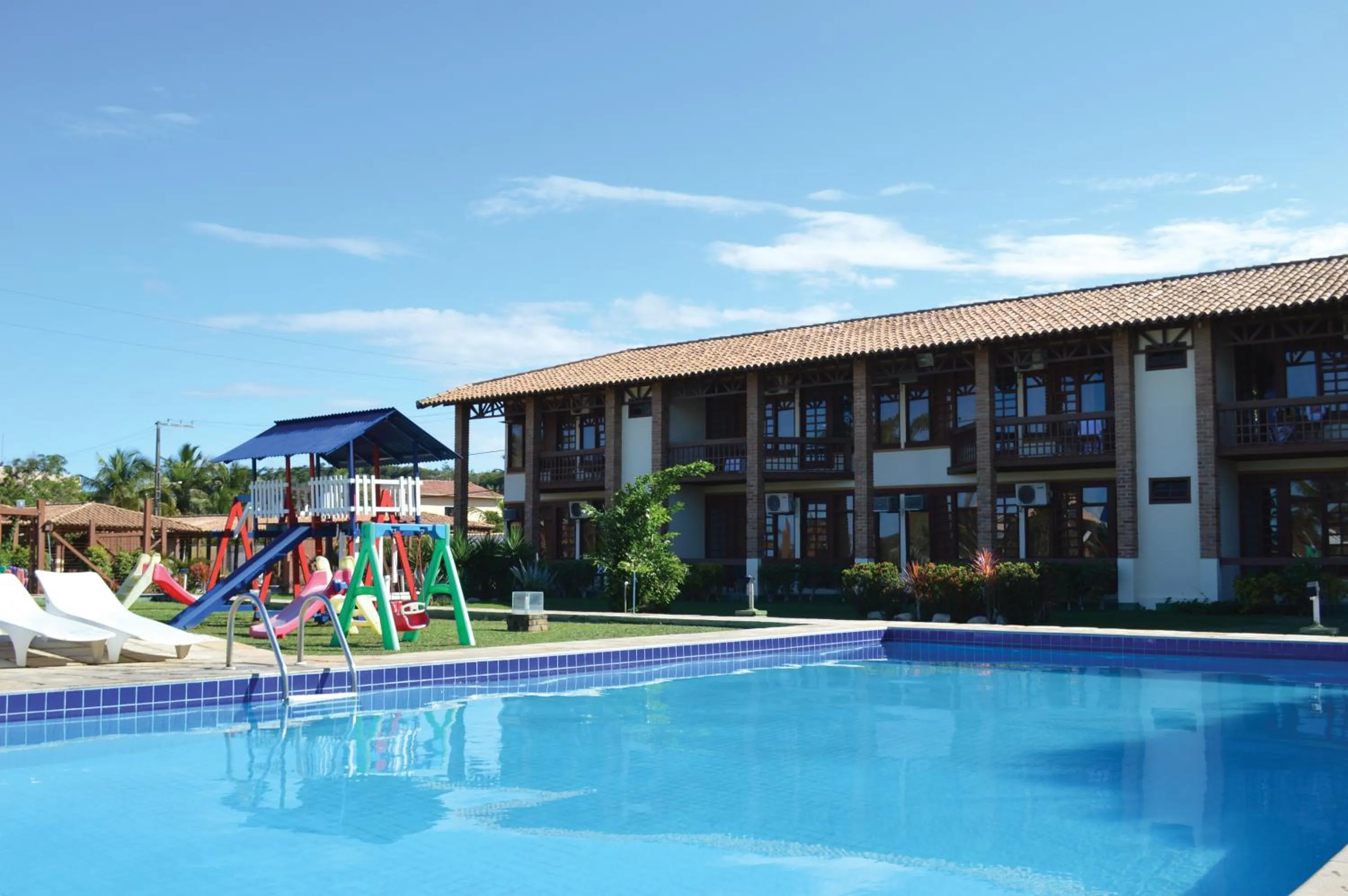 Swimming pool in Sueds Cabralia