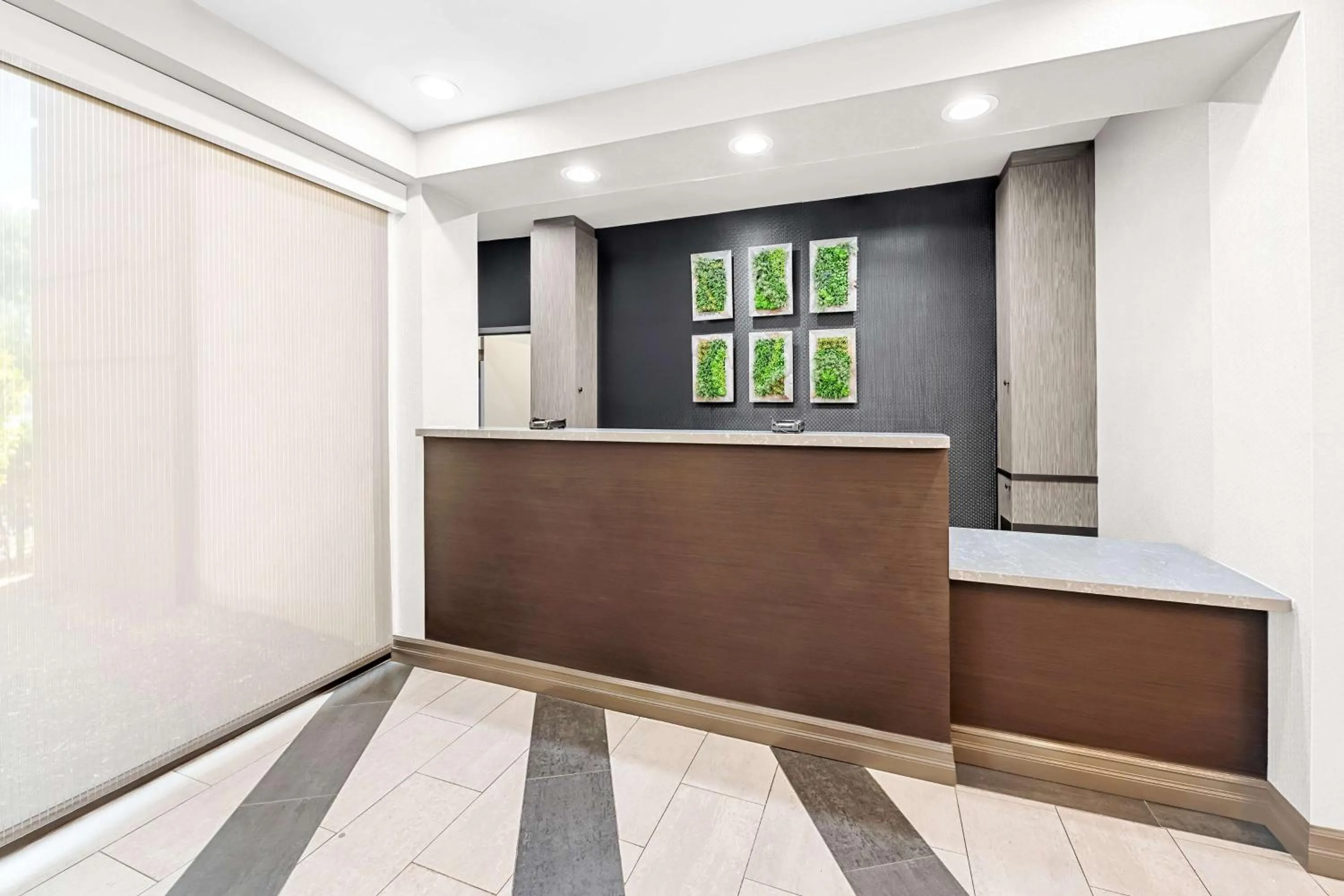 Lobby or reception in Best Western Inn at Ramsey