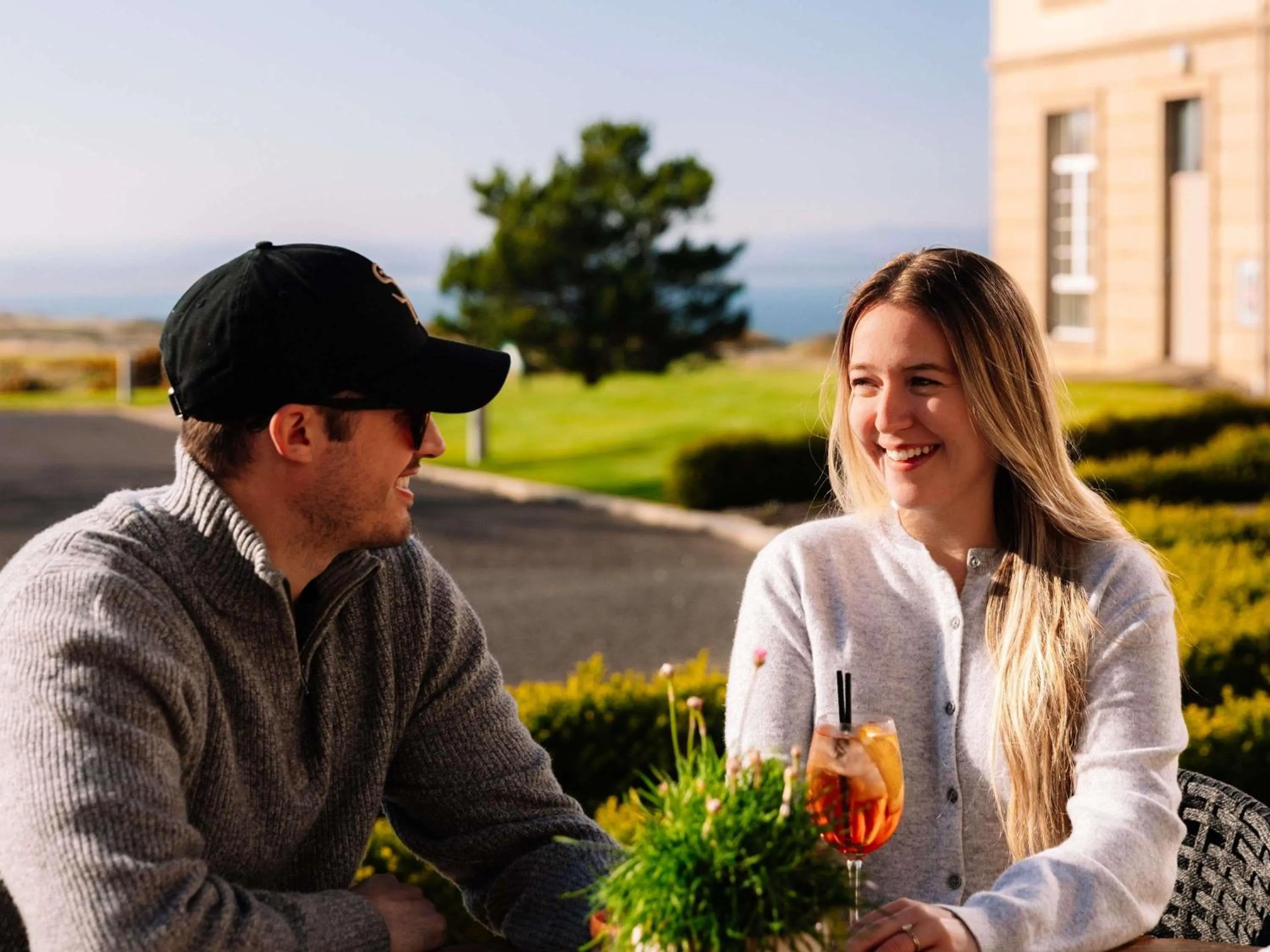 Lounge or bar in Fairmont St Andrews, Scotland