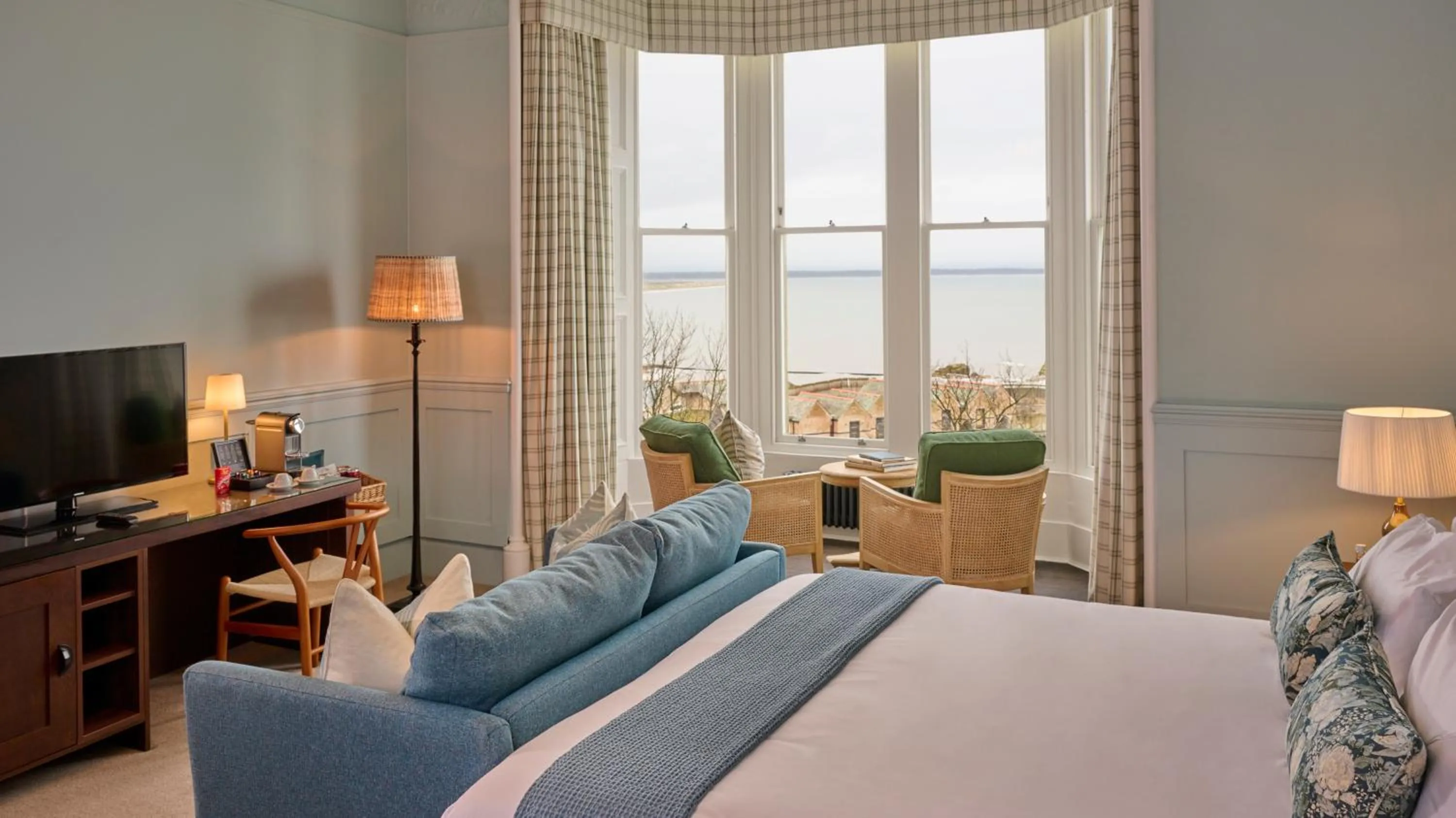 Bedroom, Bed in Hotel Du Vin, St Andrews