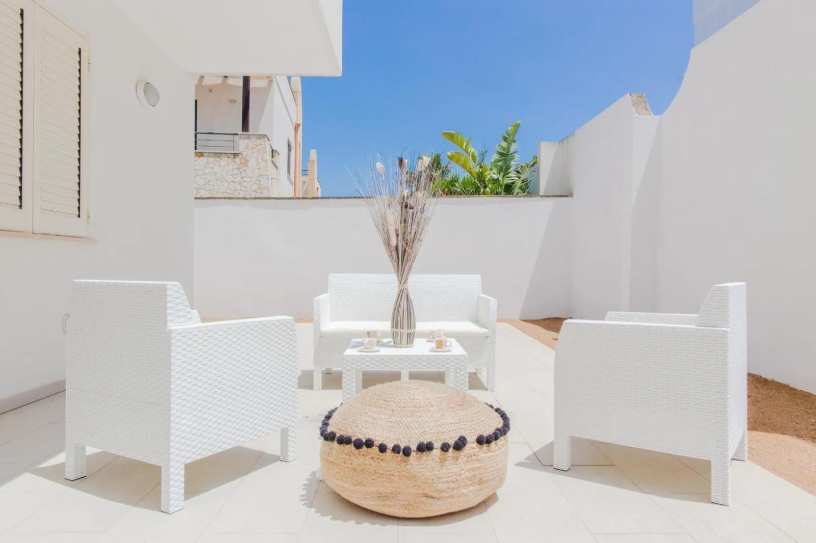 Patio in Residence Costa Bianca