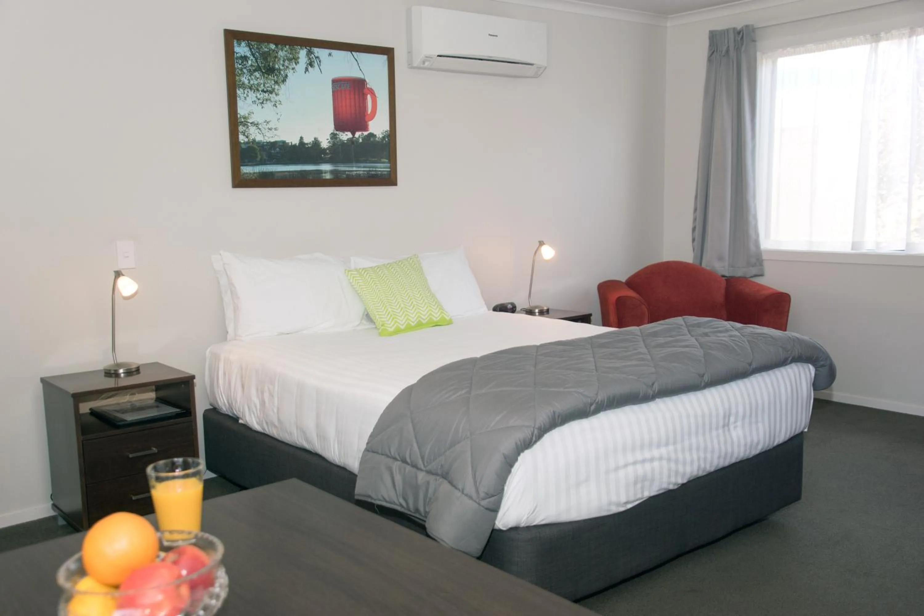 Photo of the whole room in Arena Court Motel