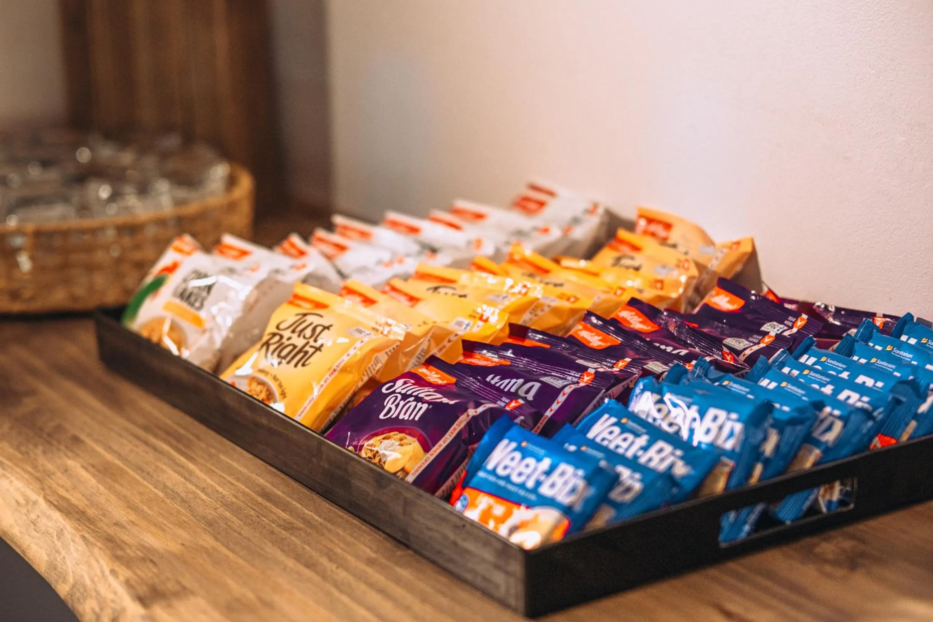 Breakfast in Best Western Chaffey Motor Inn