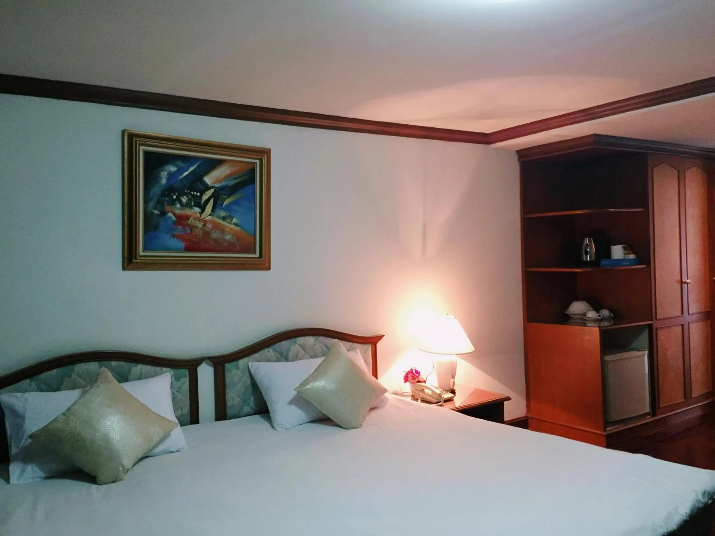 Photo of the whole room, Bed in Interchange Tower Serviced Apartment - SHA Extra Plus