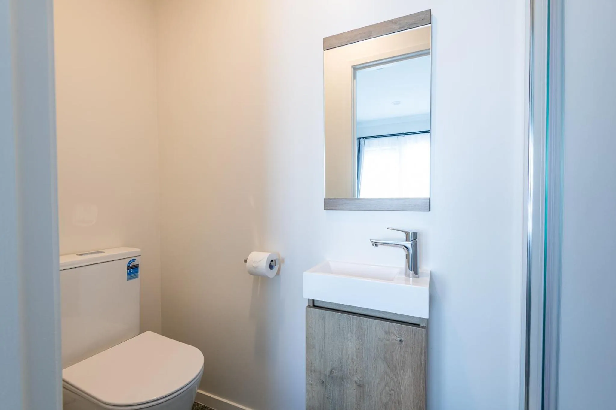 Aurora City Suites Motel