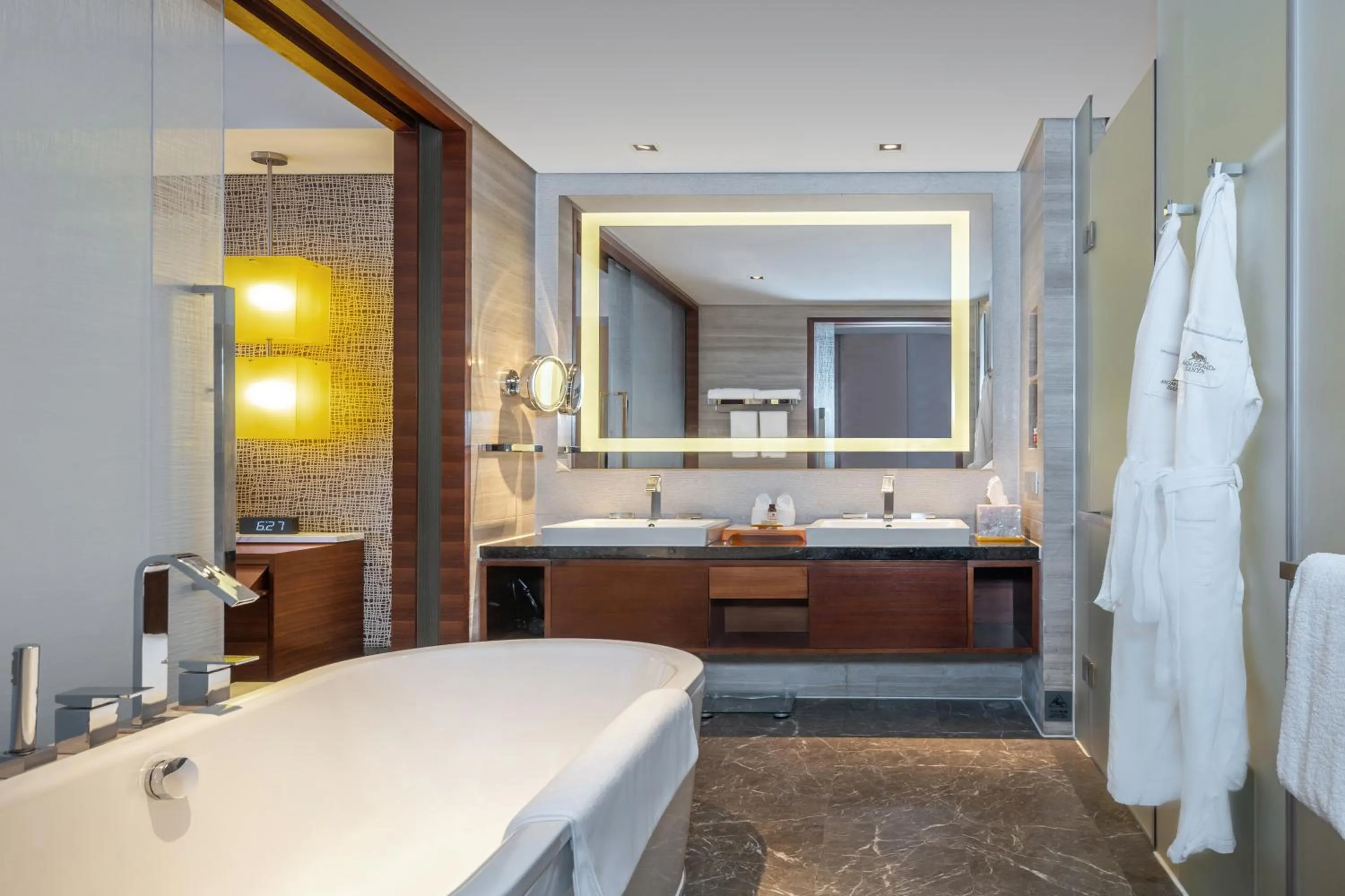 Toilet in MGM Grand Sanya