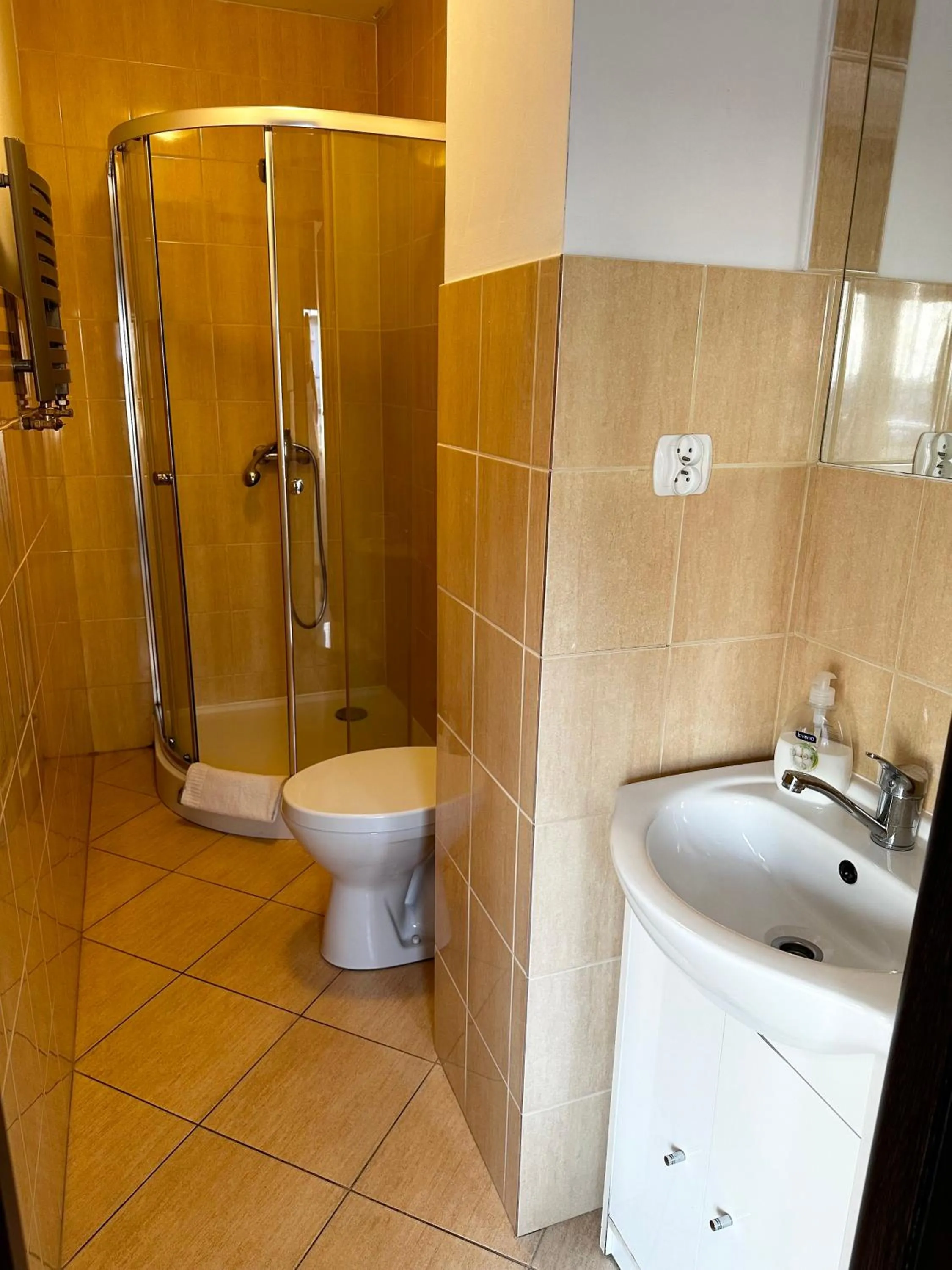 Shower in Pensjonat Jagoda B&B