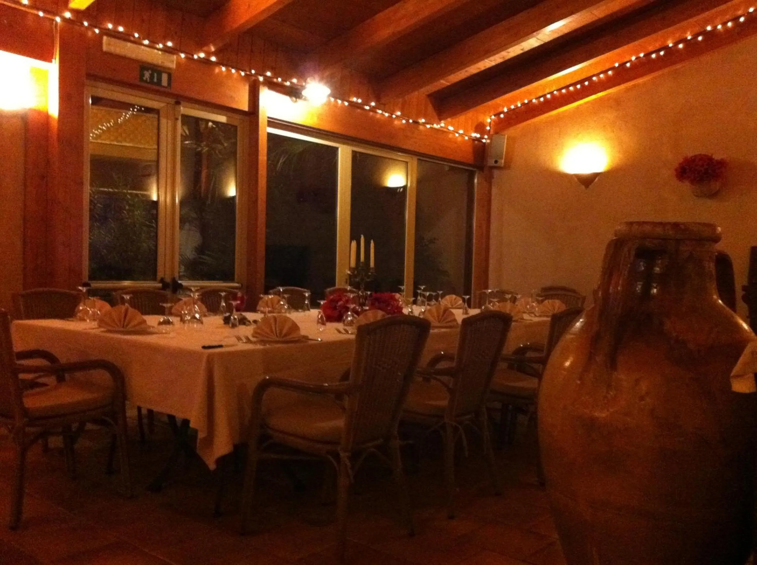 Restaurant/Places to Eat in Hotel dei Messapi