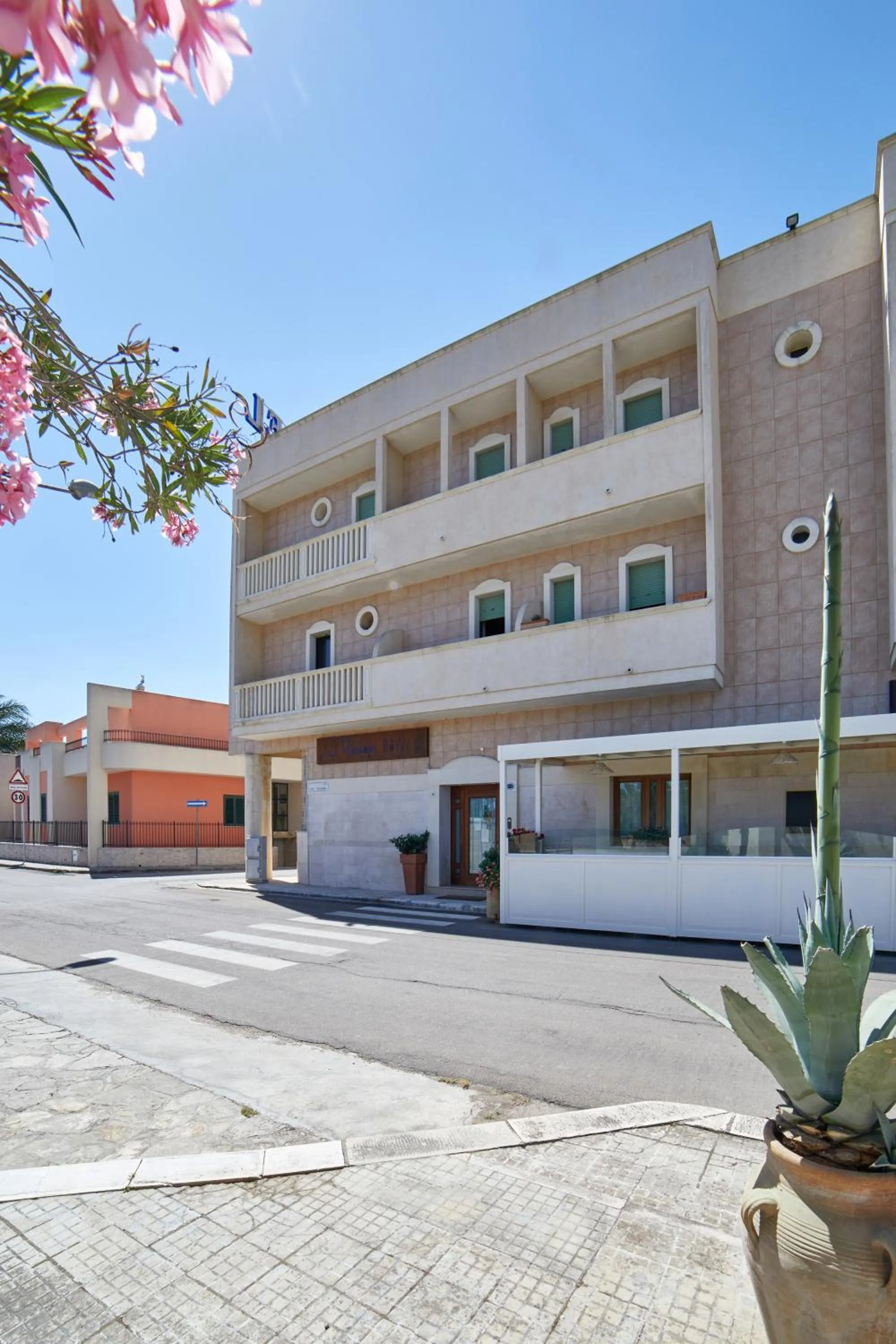 Property Building in Hotel dei Messapi