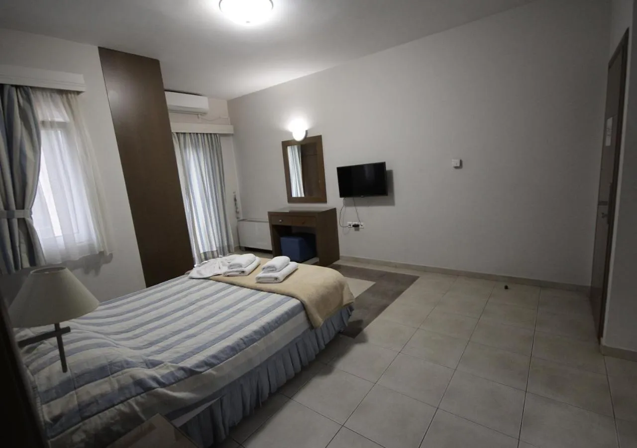 Bed in Philoxenia Hotel