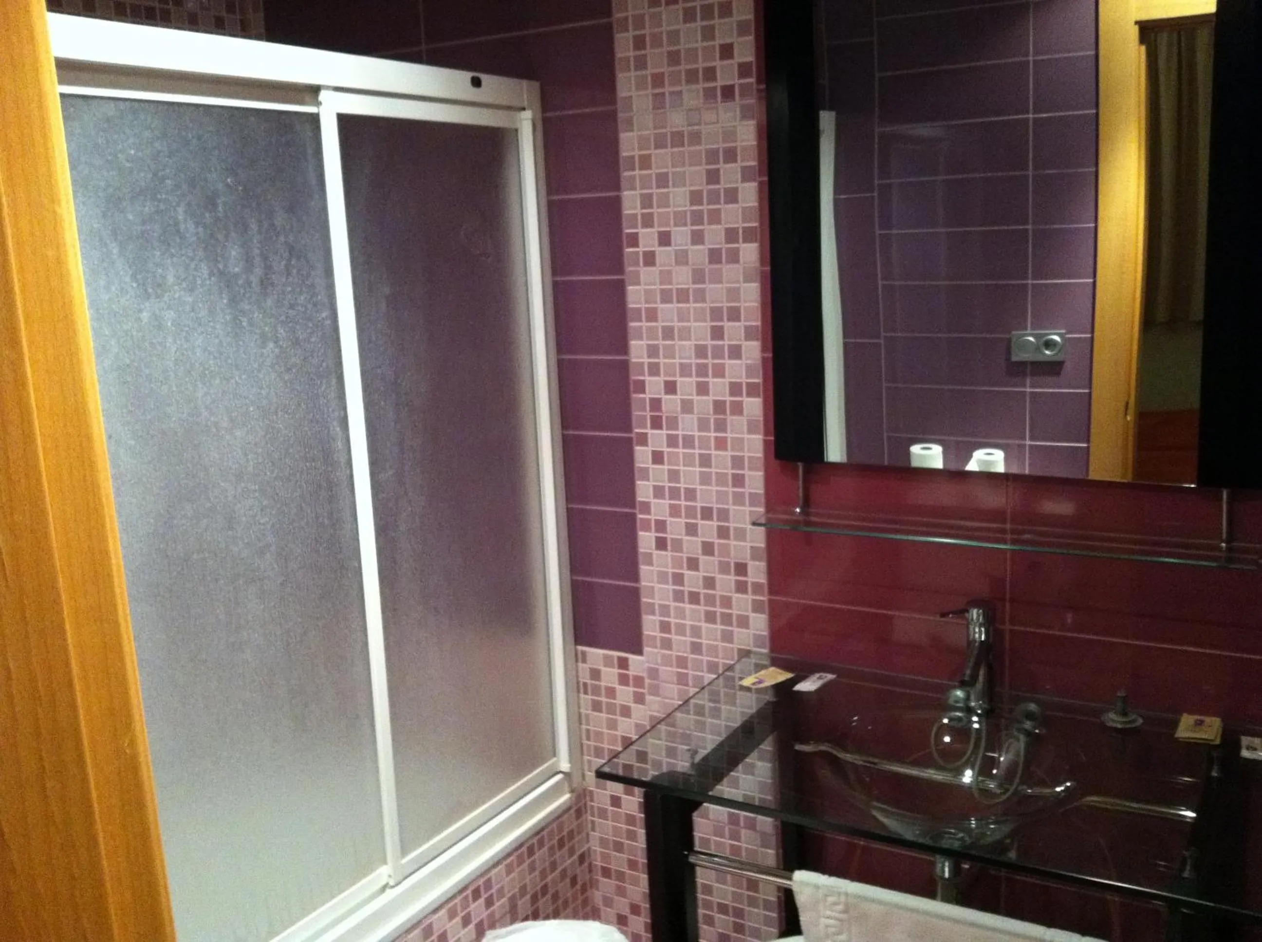 Photo of the whole room in Hotel El Cruce Moraleda