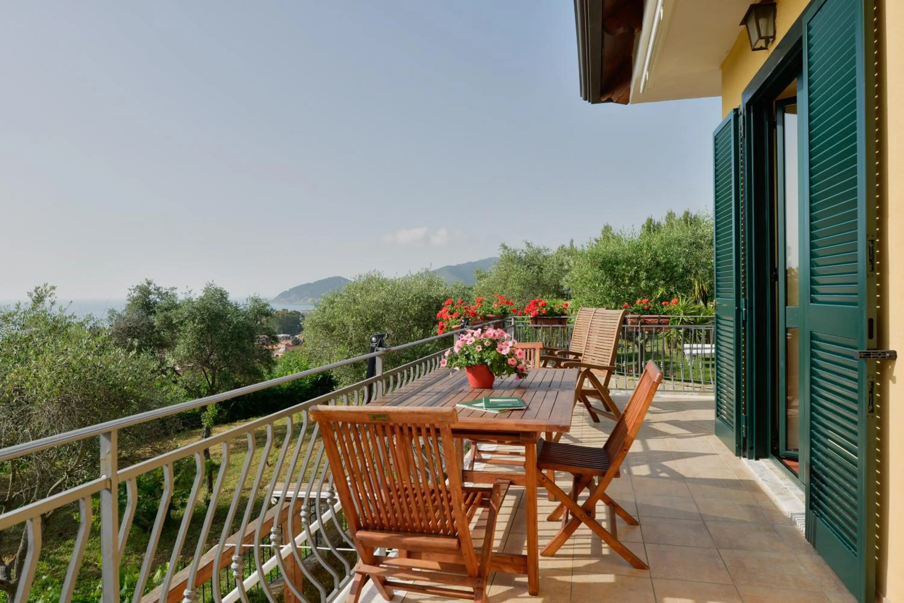 Balcony/Terrace in Villa Elaia