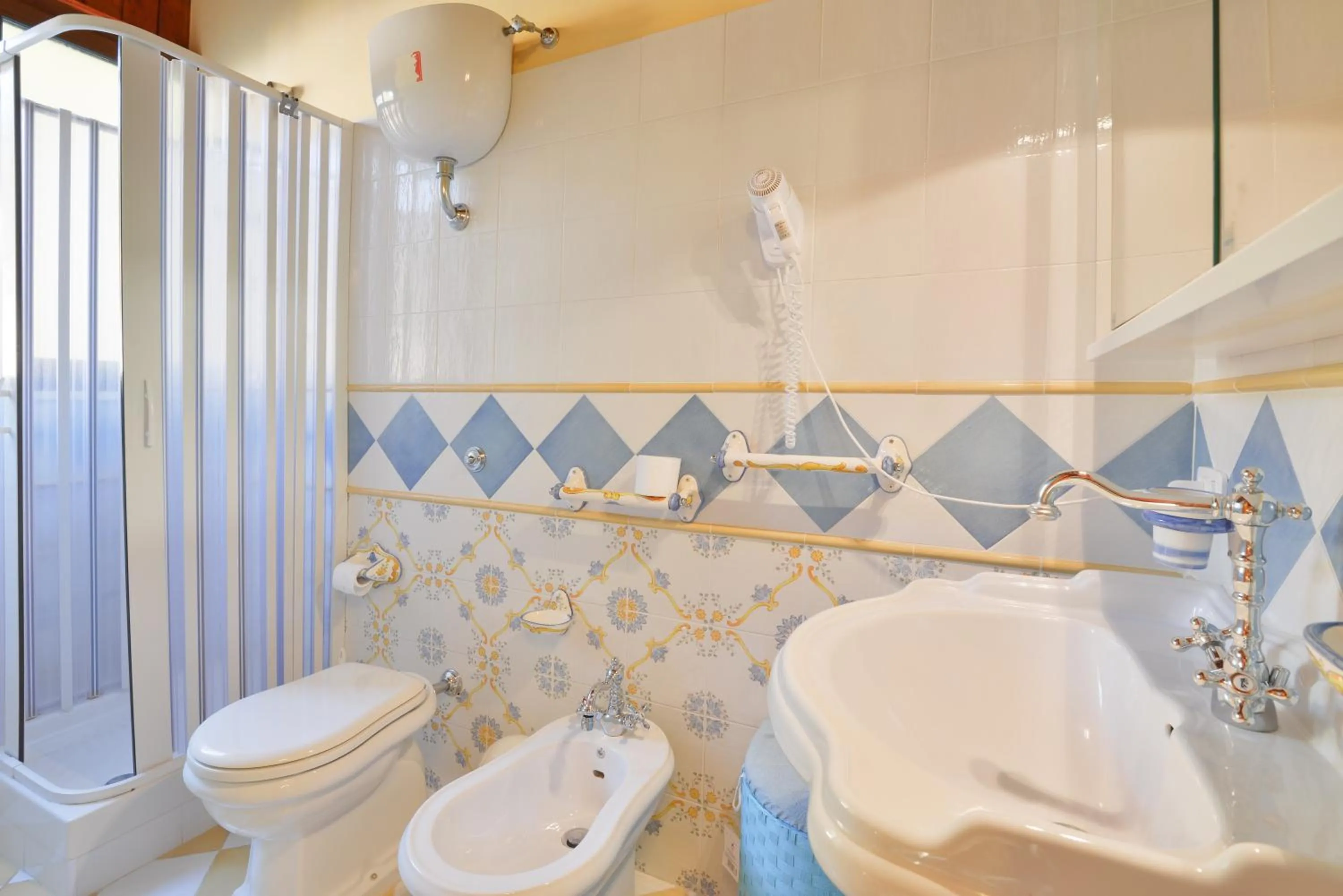 Bathroom in Villa Elaia