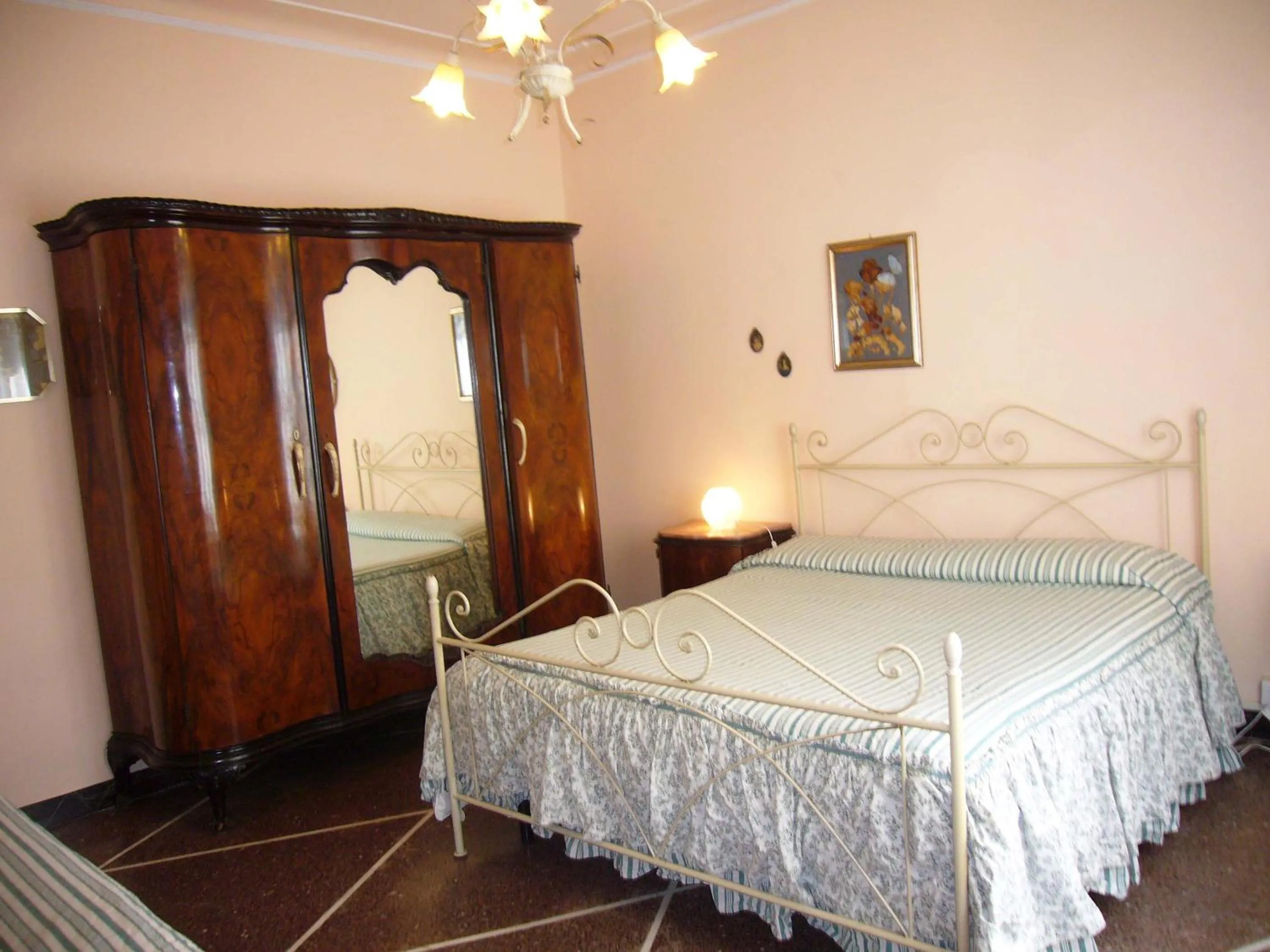 Bedroom in B&B Red Horse