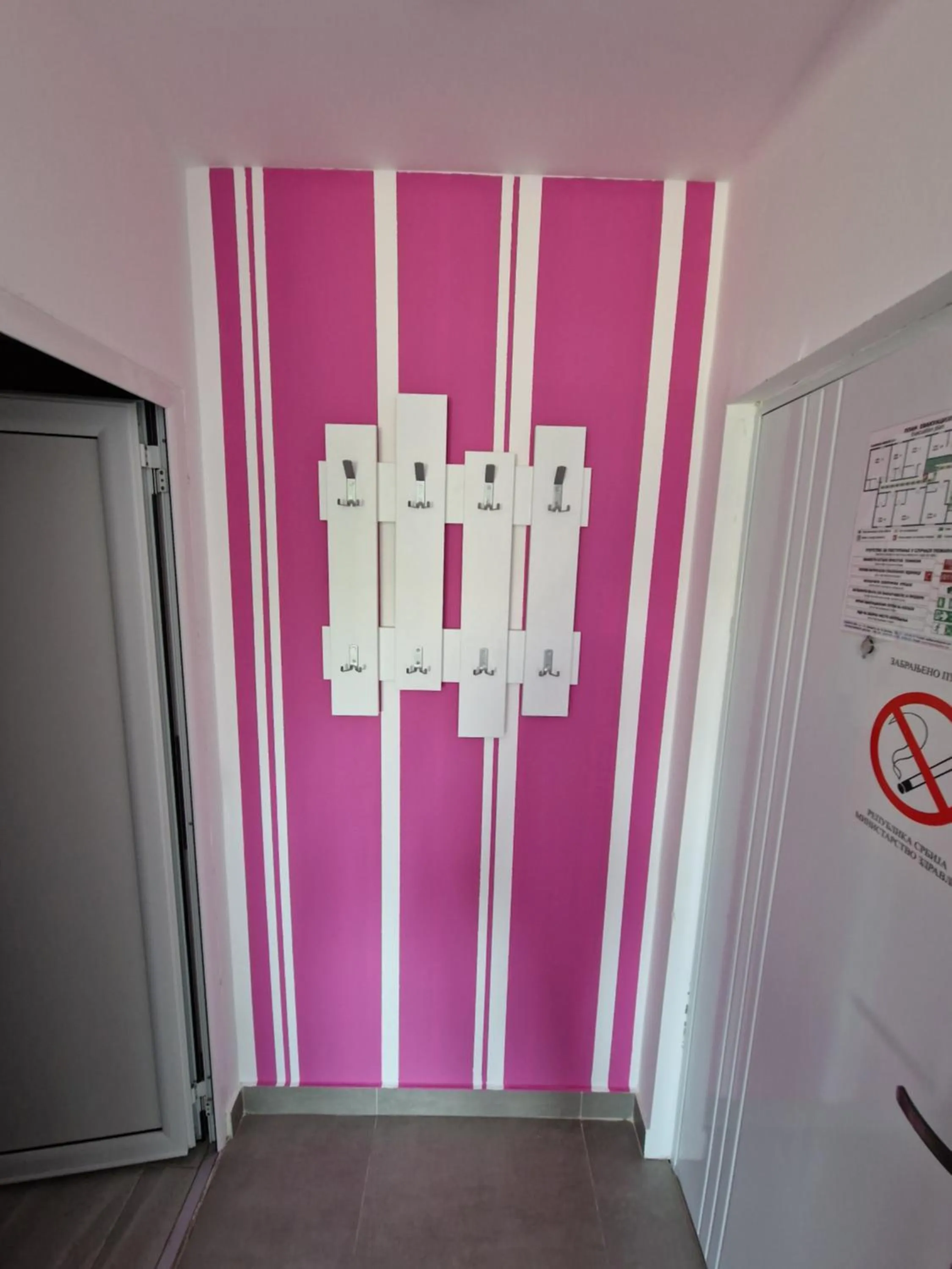 wardrobe in Flamingo Resort