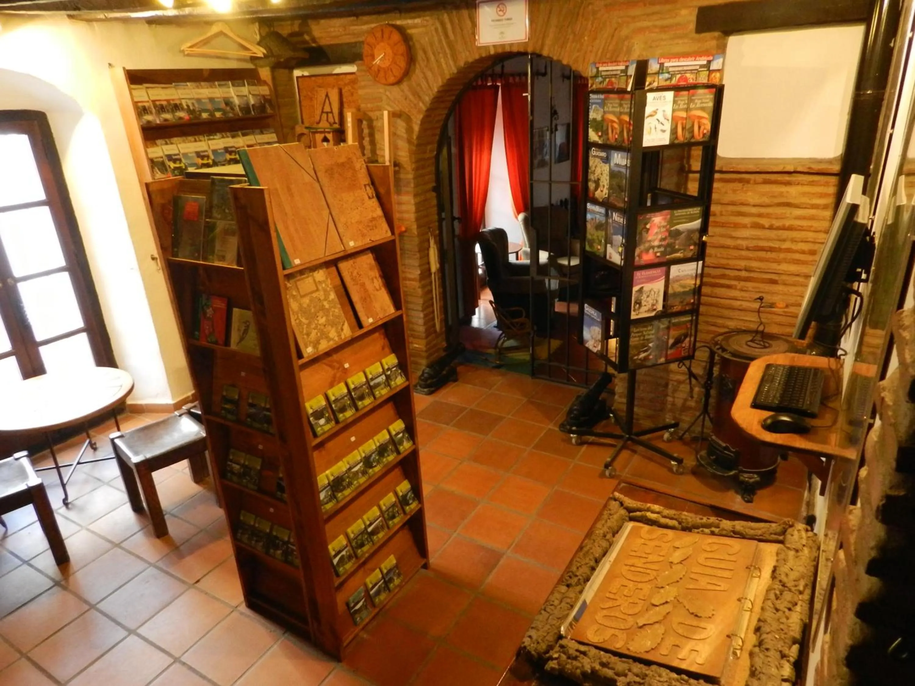 On-site shops, Supermarket/Shops in Posada La Casa Grande