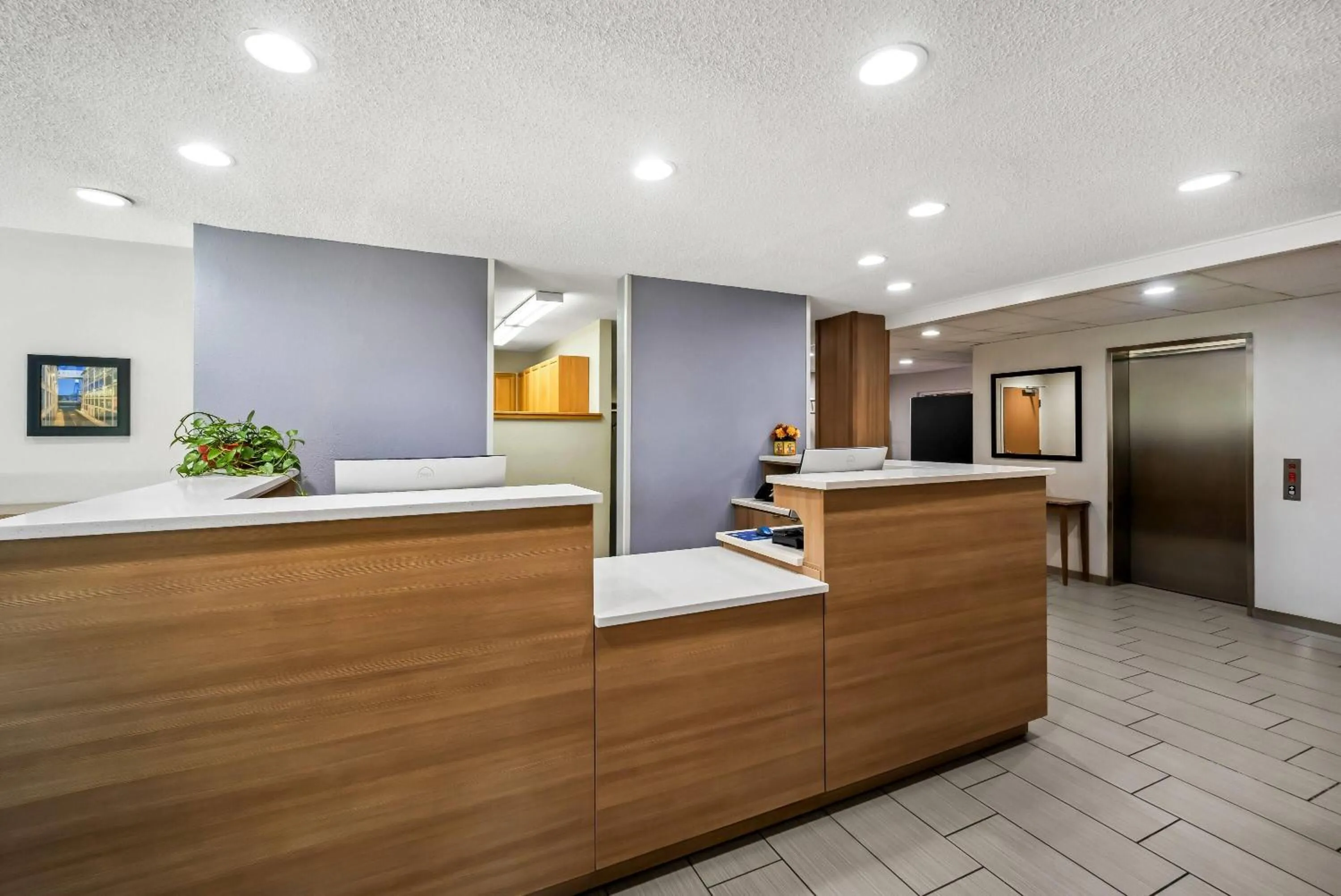 Lobby or reception in Microtel Inn by Wyndham Greensboro