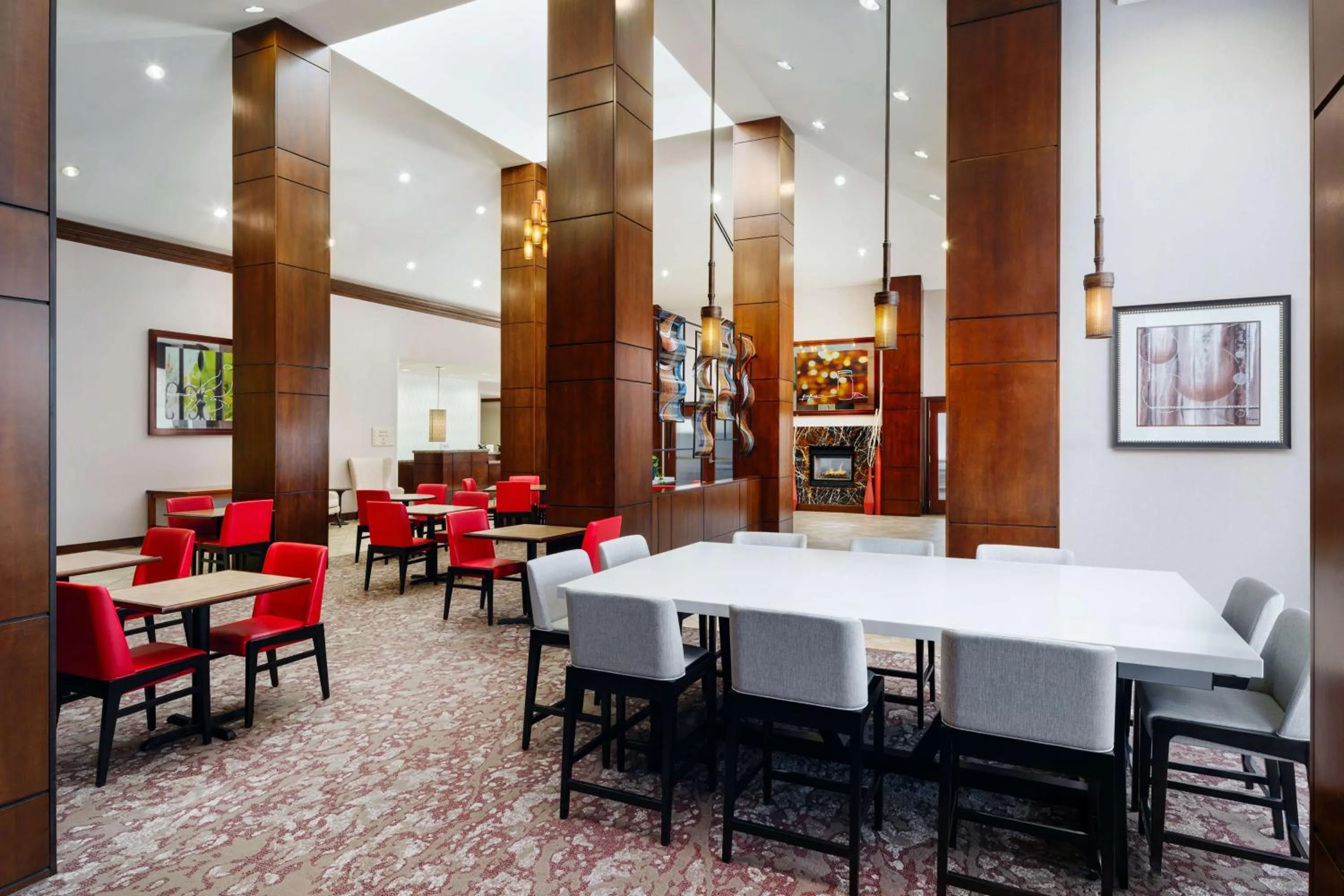 Restaurant/places to eat in Hilton Garden Inn El Paso Airport