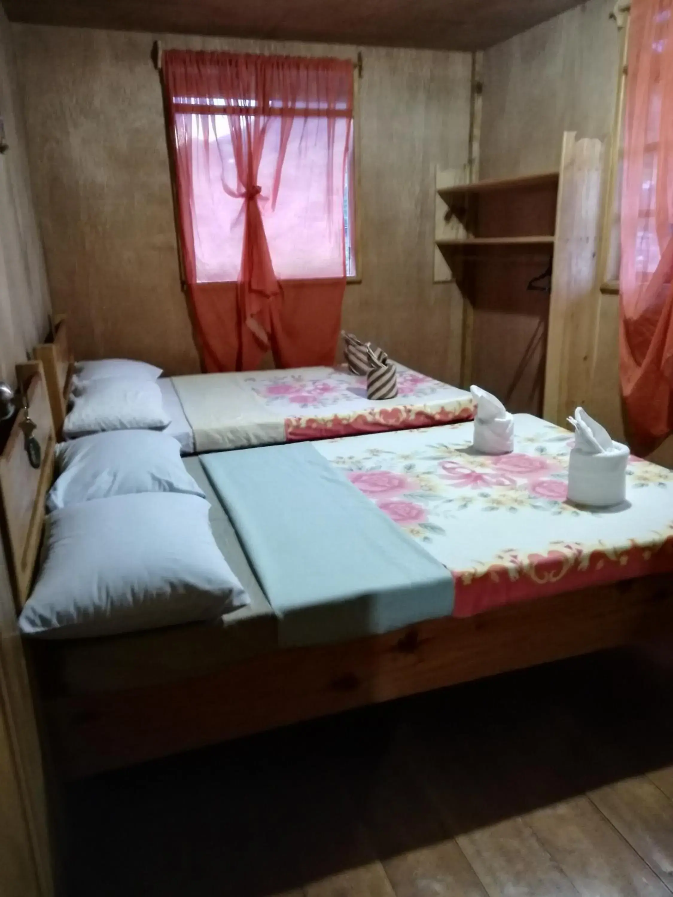 Quadruple Room with Private External Bathroom in 7th Heaven Lodge and Cafe Quadruple Room with Private External Bathroom in 7th Heaven Lodge and Cafe