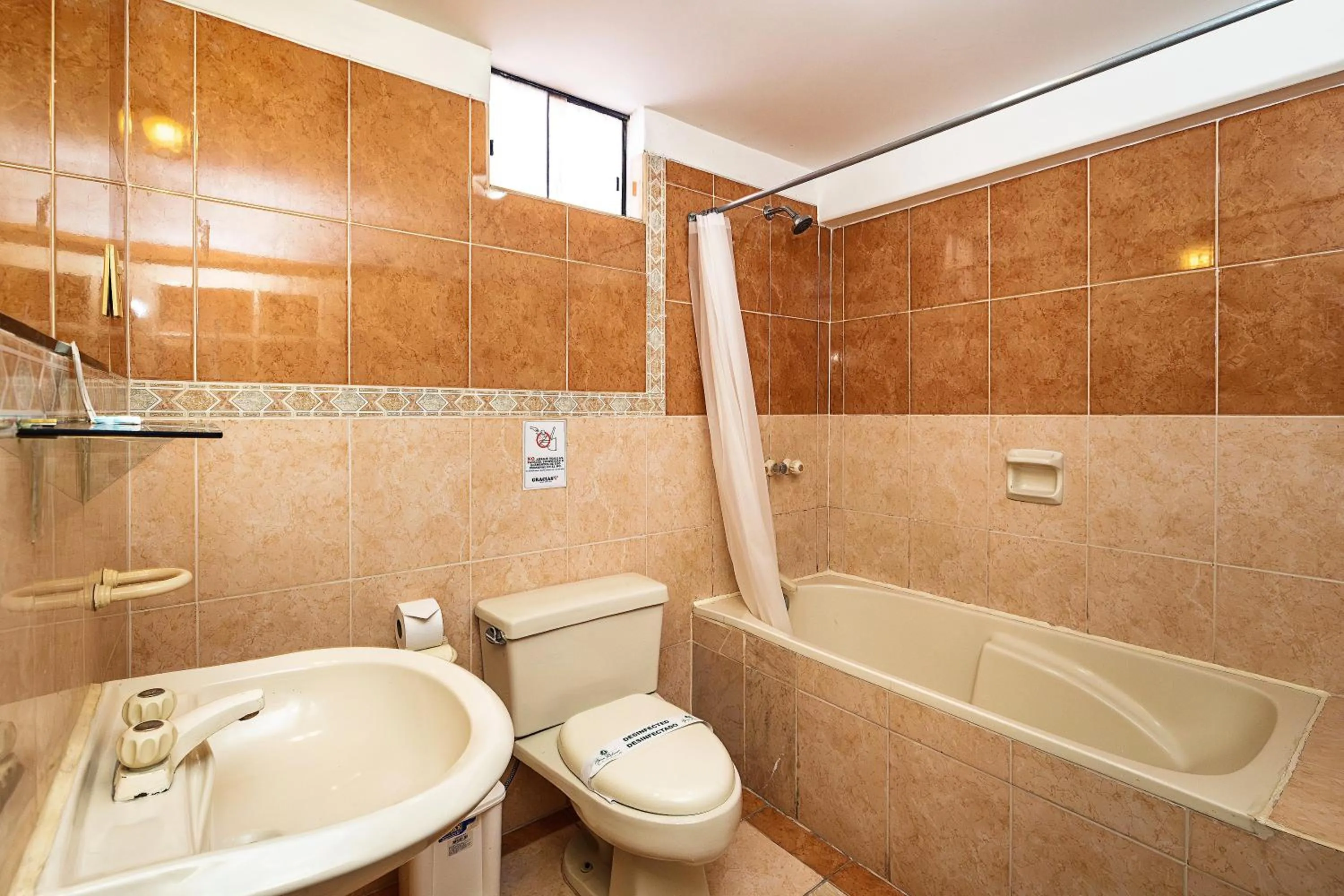 Gran Bolivar Hotel - Trujillo, Perú