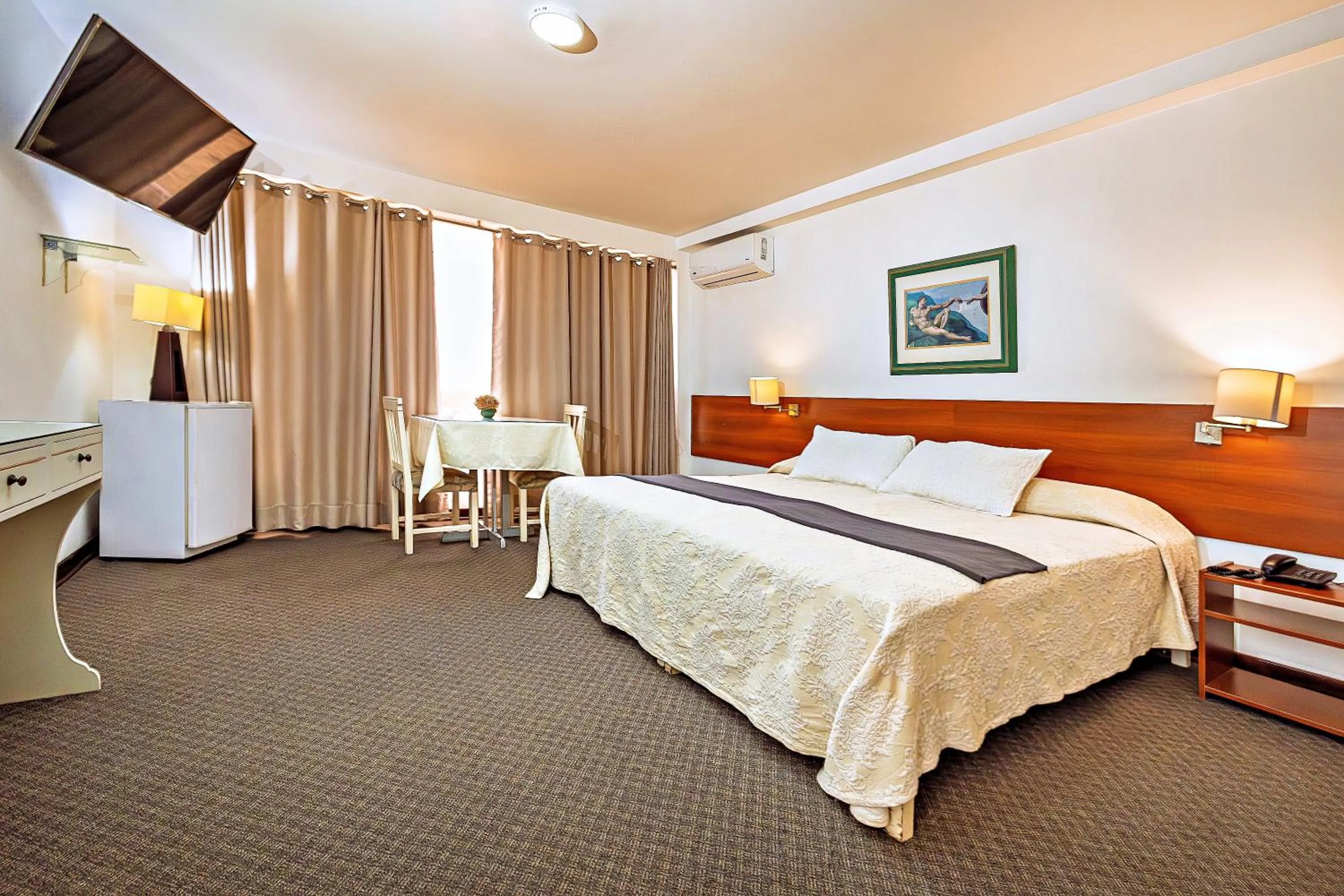 Bed in Gran Bolivar Hotel - Trujillo, Perú