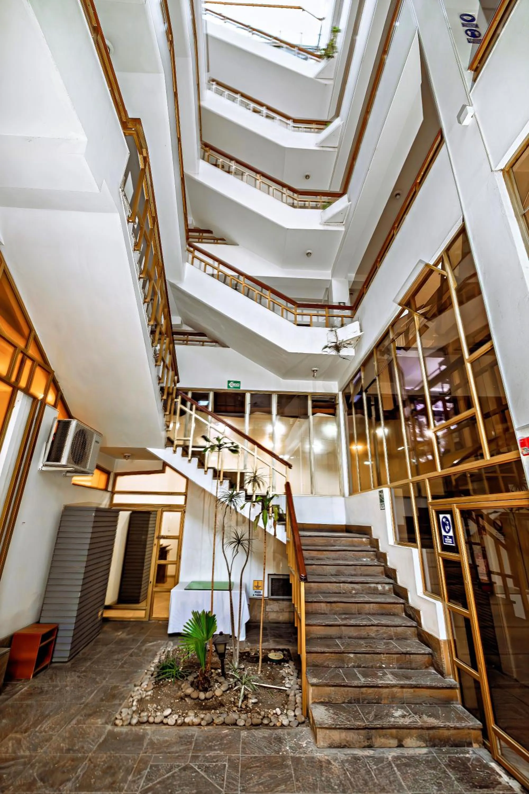 Gran Bolivar Hotel - Trujillo, Perú