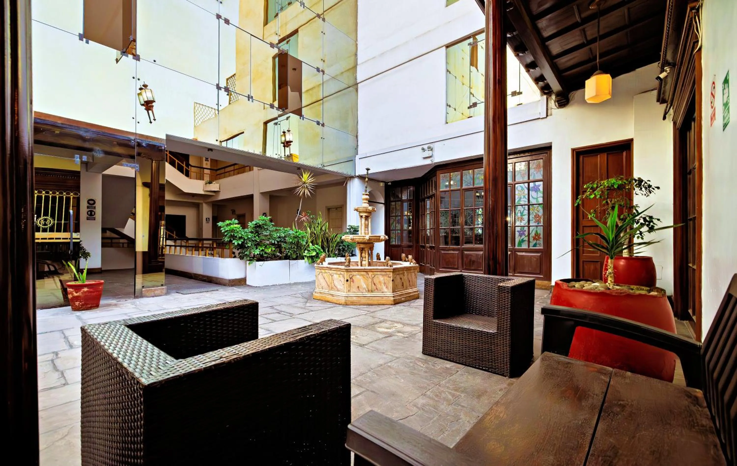 Property building in Gran Bolivar Hotel - Trujillo, Perú