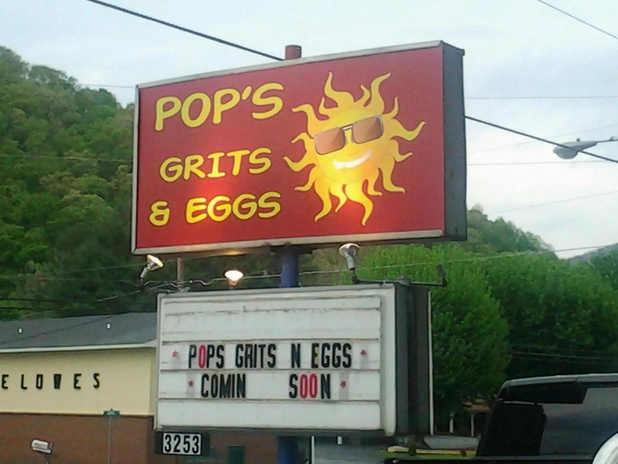 Restaurant/places to eat in A Holiday Motel - Maggie Valley