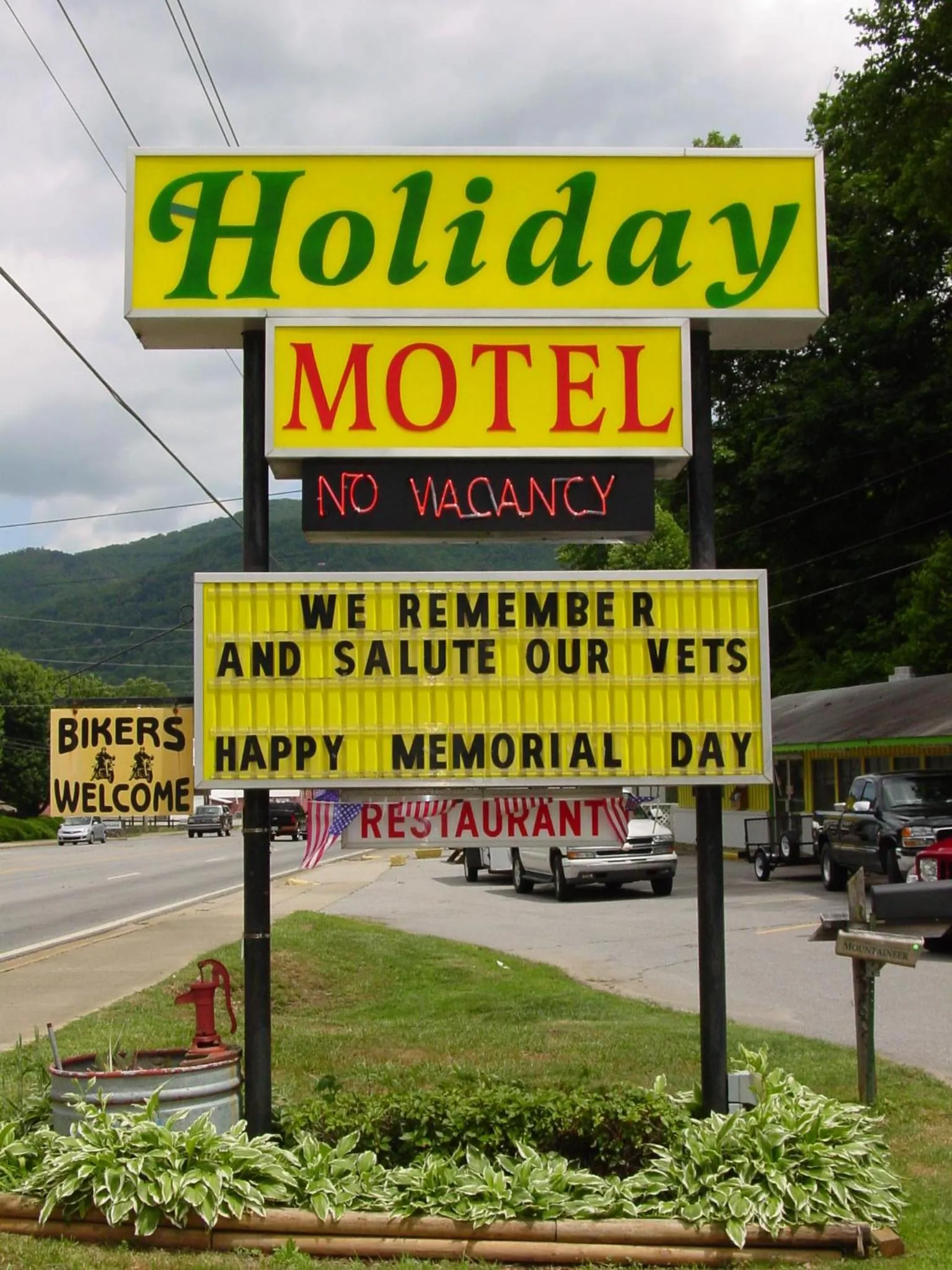 Property logo or sign in A Holiday Motel - Maggie Valley