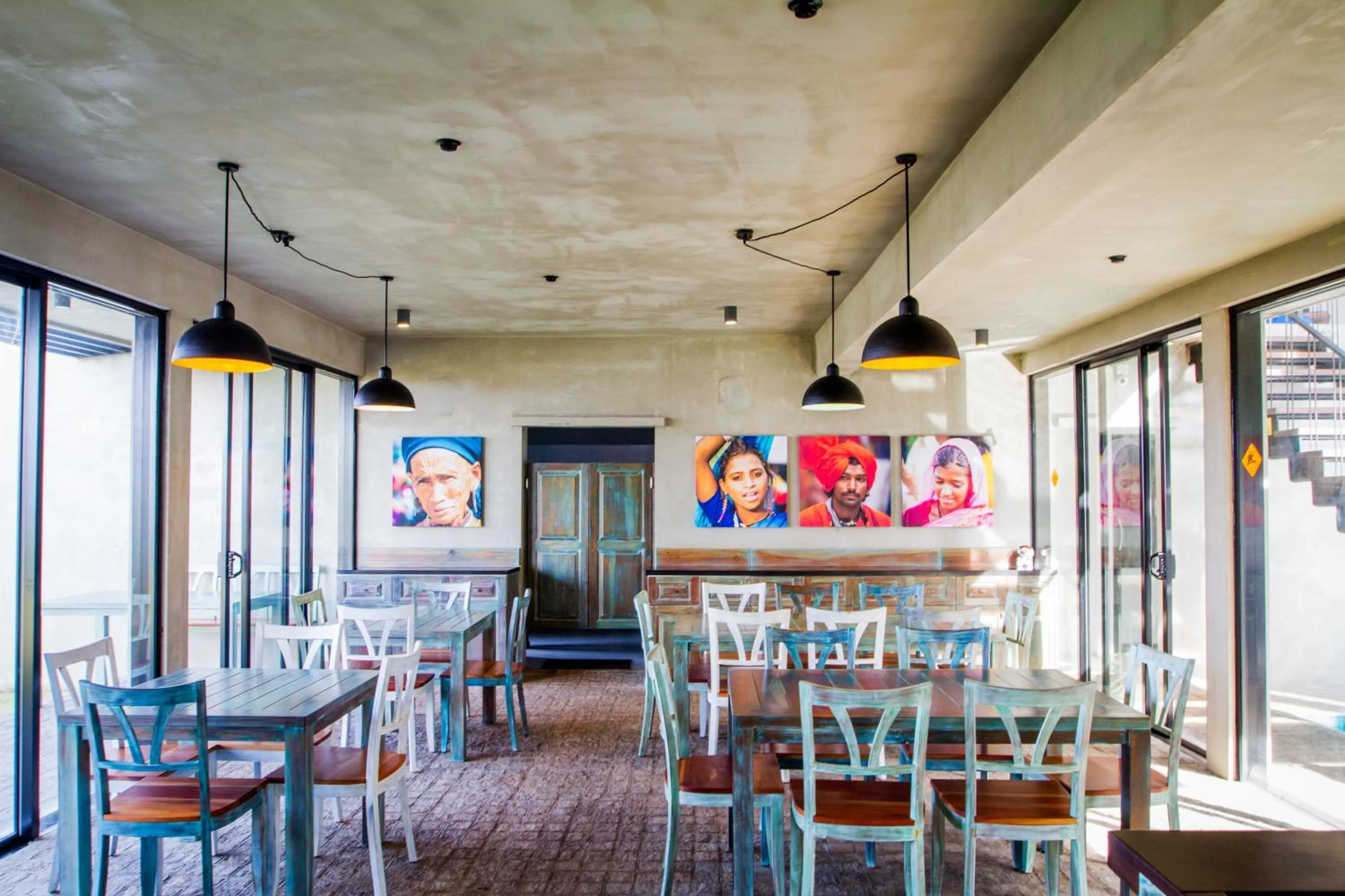 Restaurant/places to eat in Lazy Koala