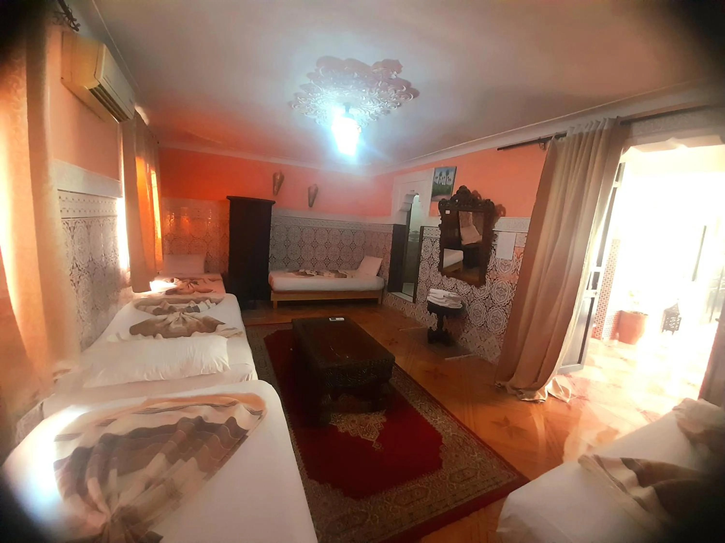 Bed in Riad Chennaoui