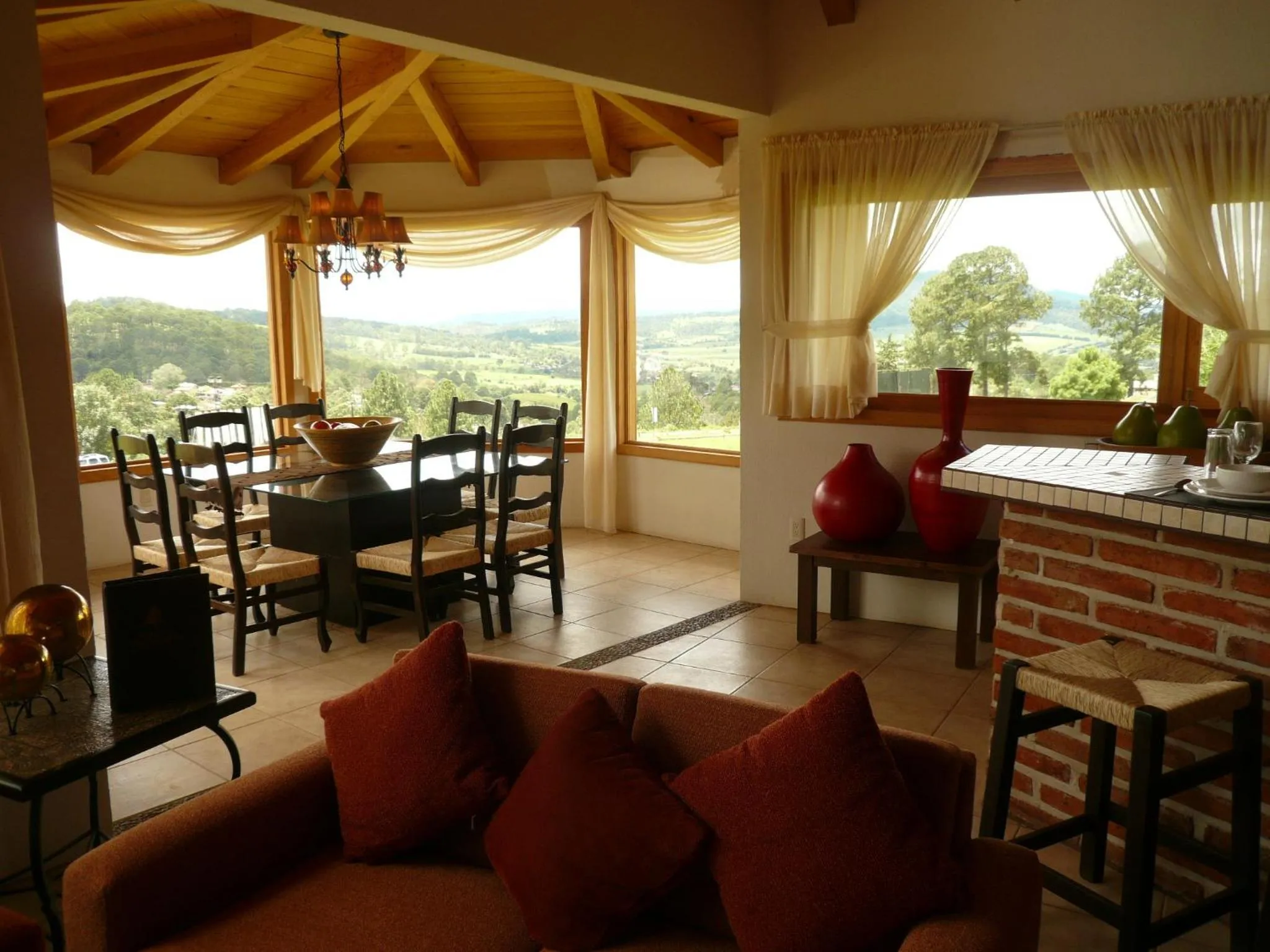 Day in Bosque Escondido