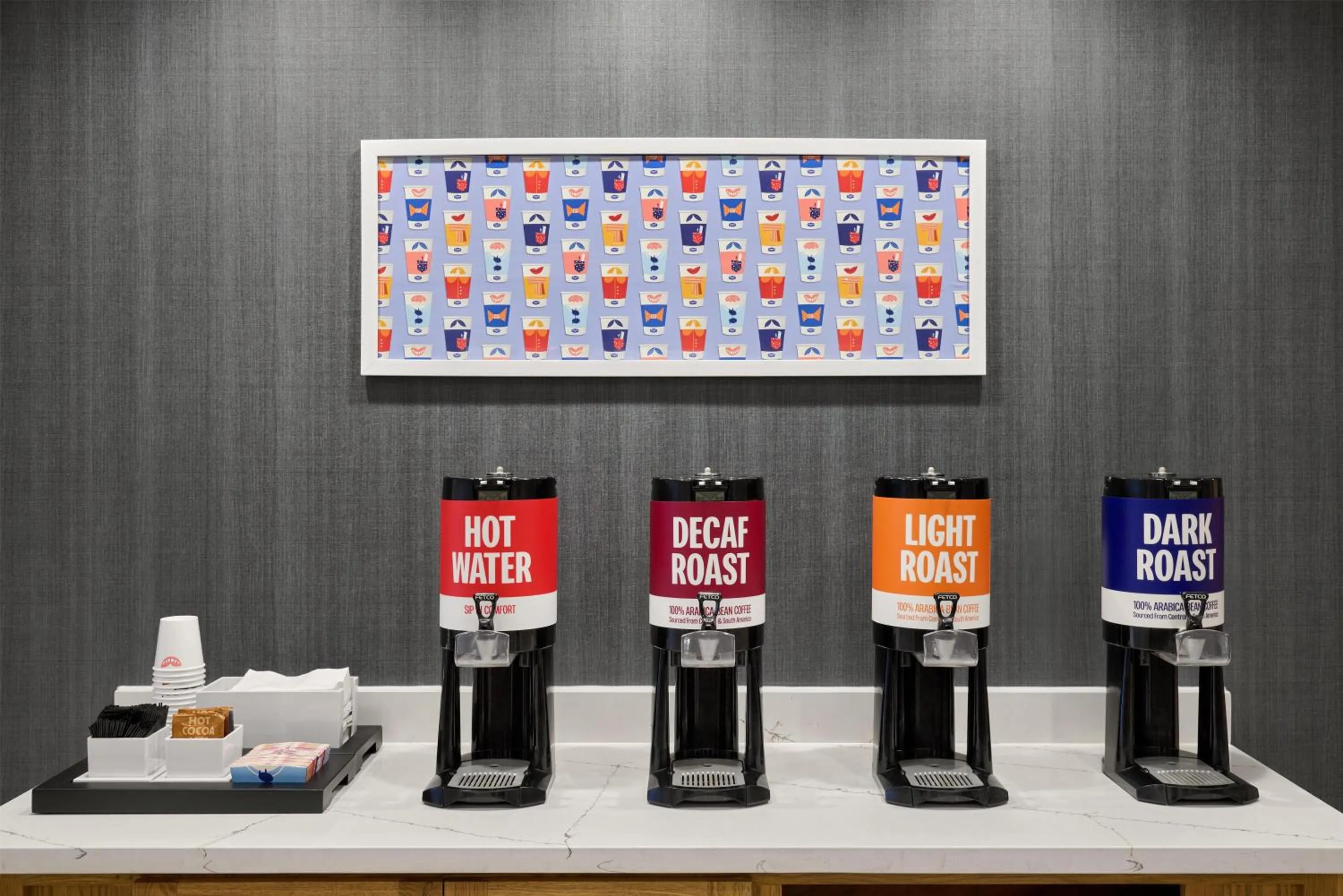 Dining area in Hampton Inn Vernon