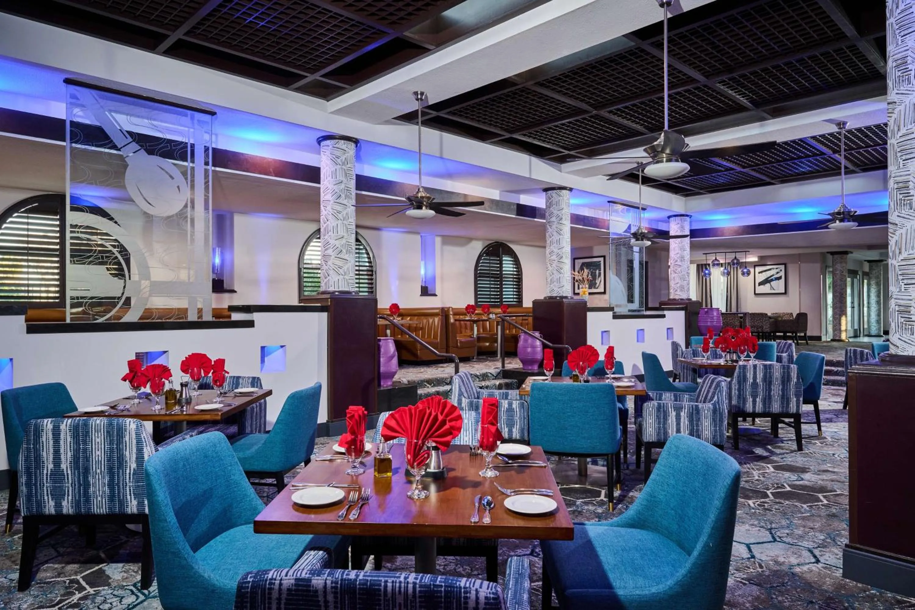 Restaurant/places to eat in DoubleTree by Hilton Chatsworth