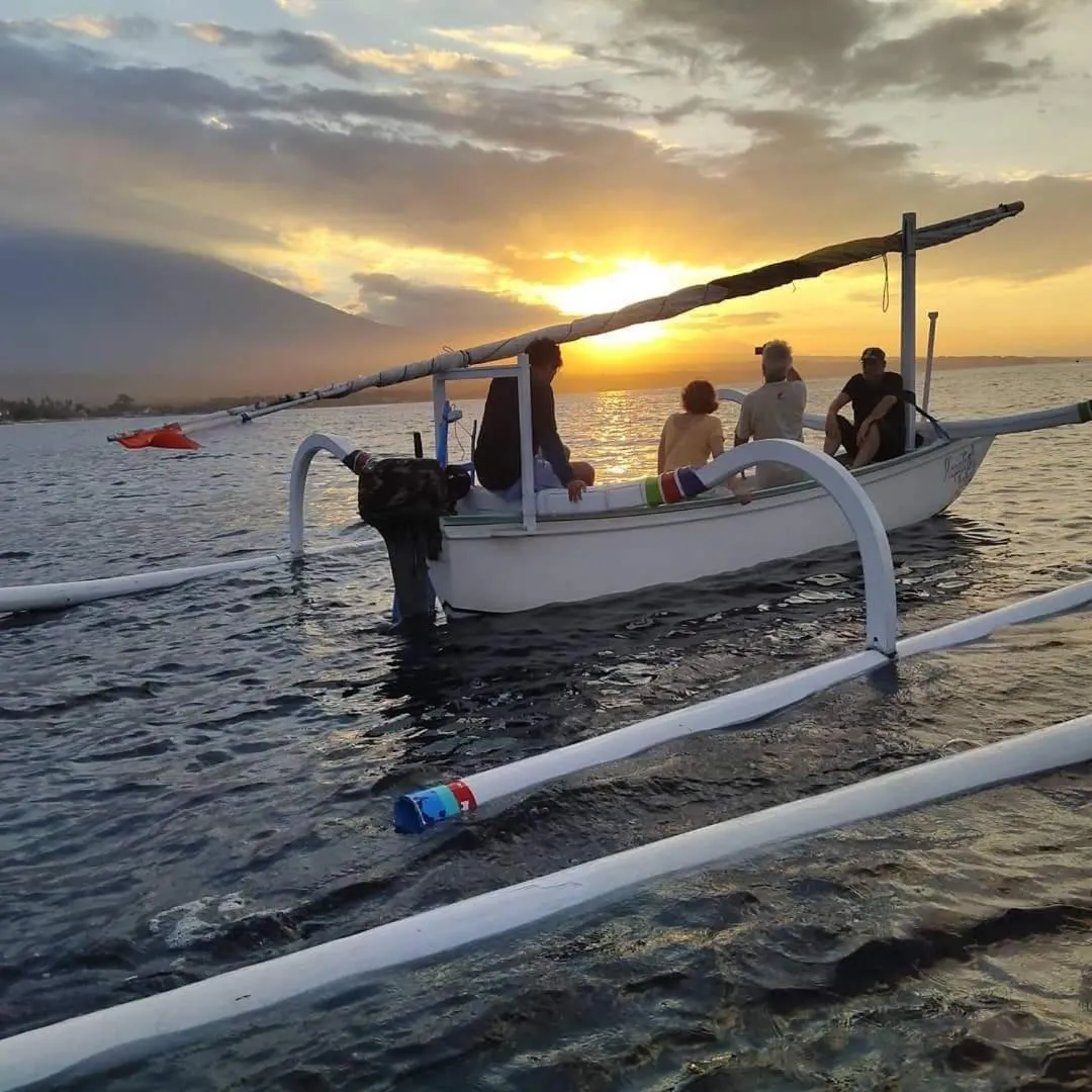 Jemeluk Beach Bungalows
